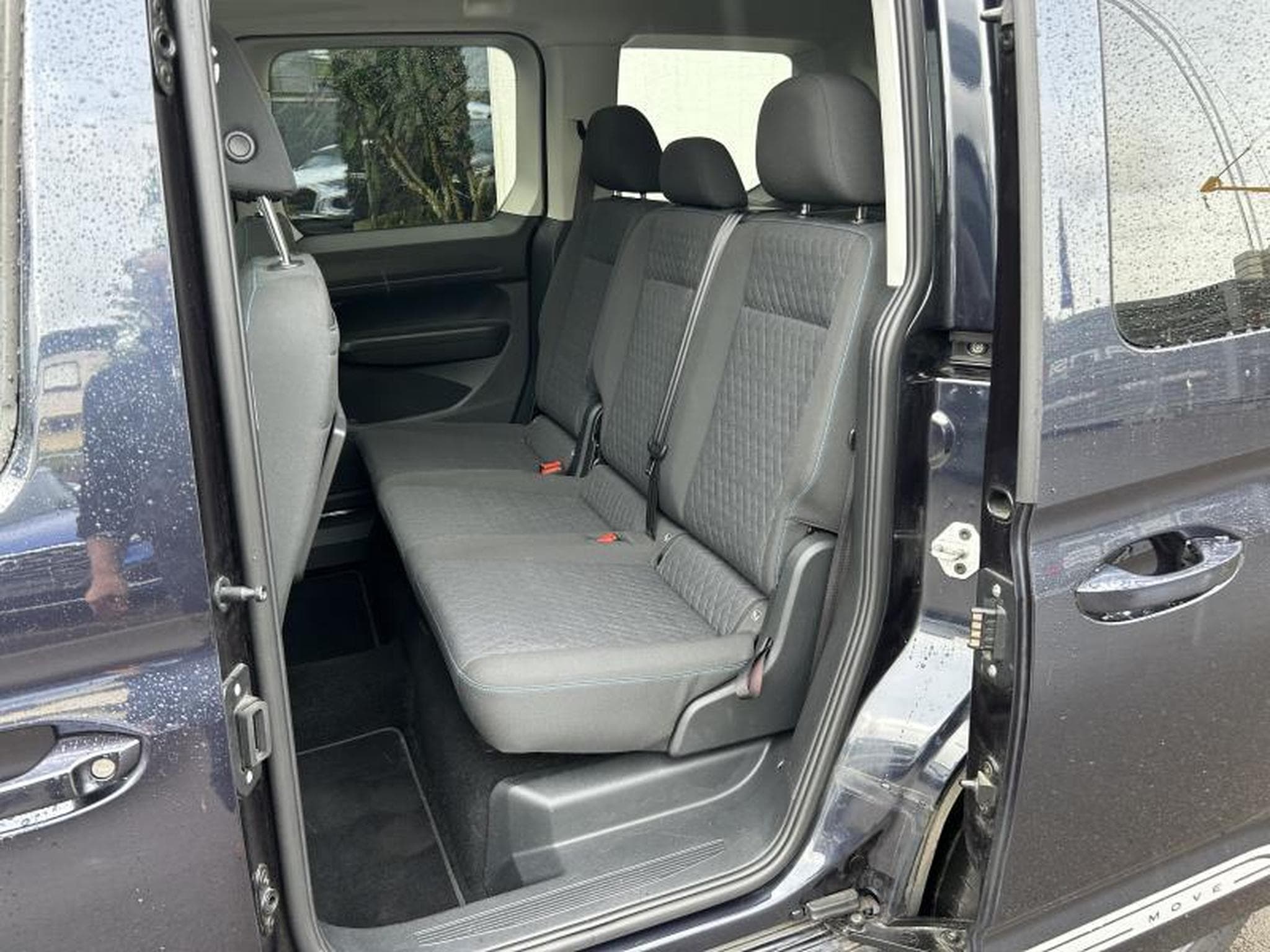 VW Caddy Life Move (2021) - Photo 9
