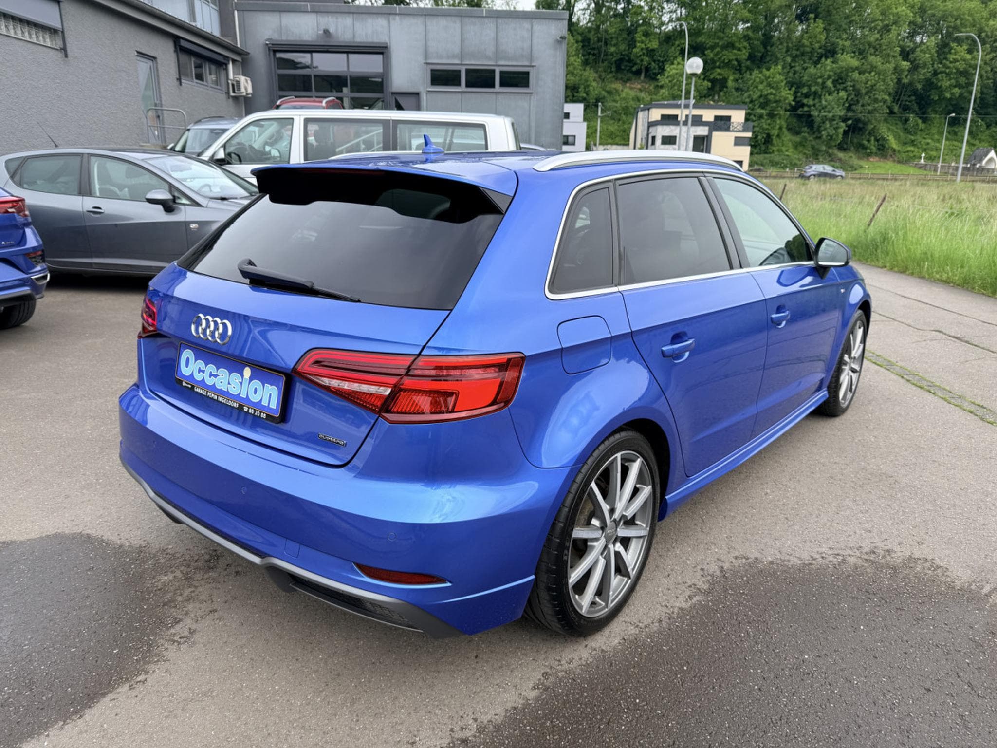 Audi A3 Spportback S-line 2.0 TFSI 190cv S tronic 7 vitesses quattro (2018) - Photo 2