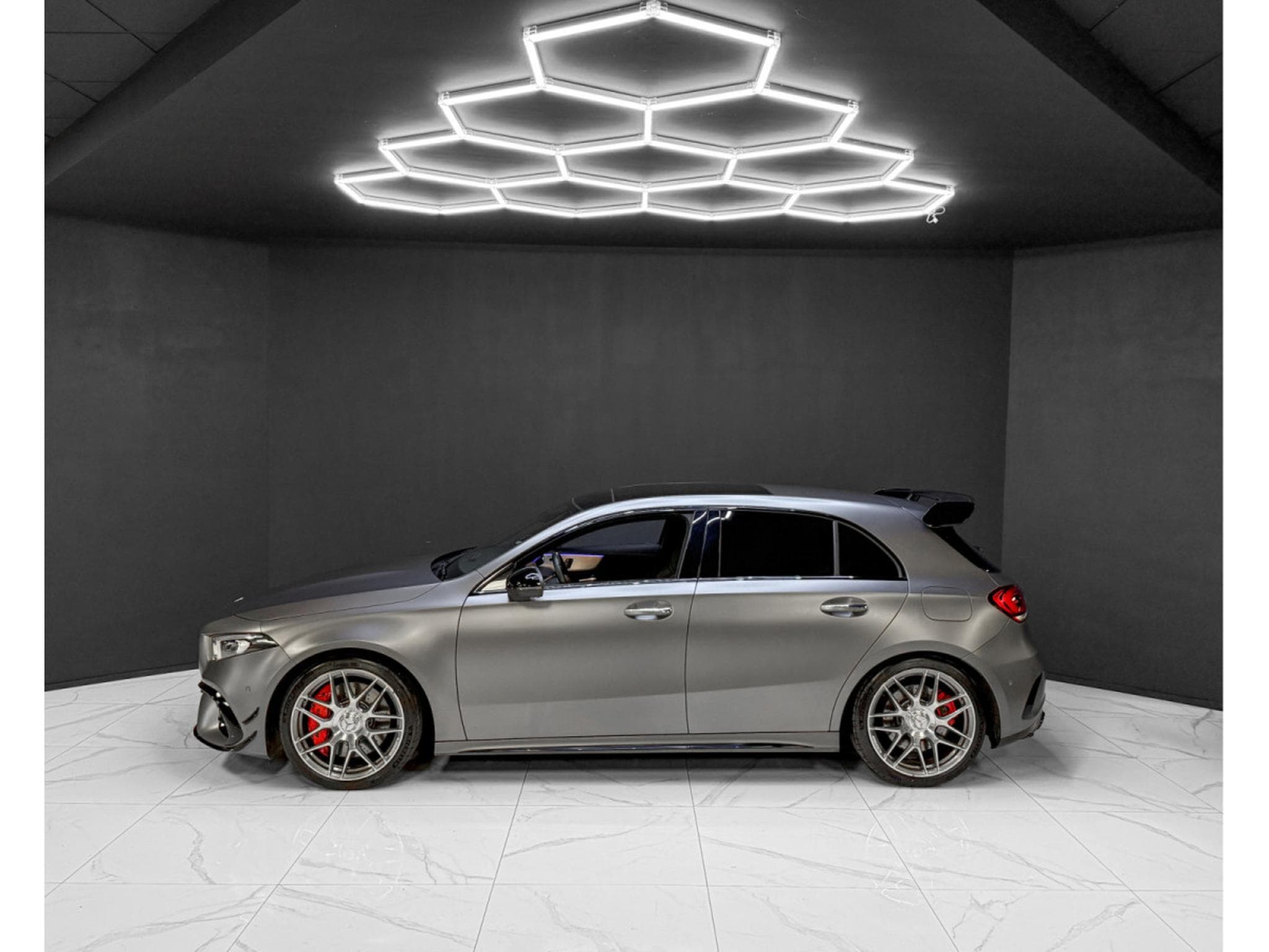 Mercedes A 45 AMG S 4MATIC / TRACK / PANO / BURM. (2021) - Foto 2