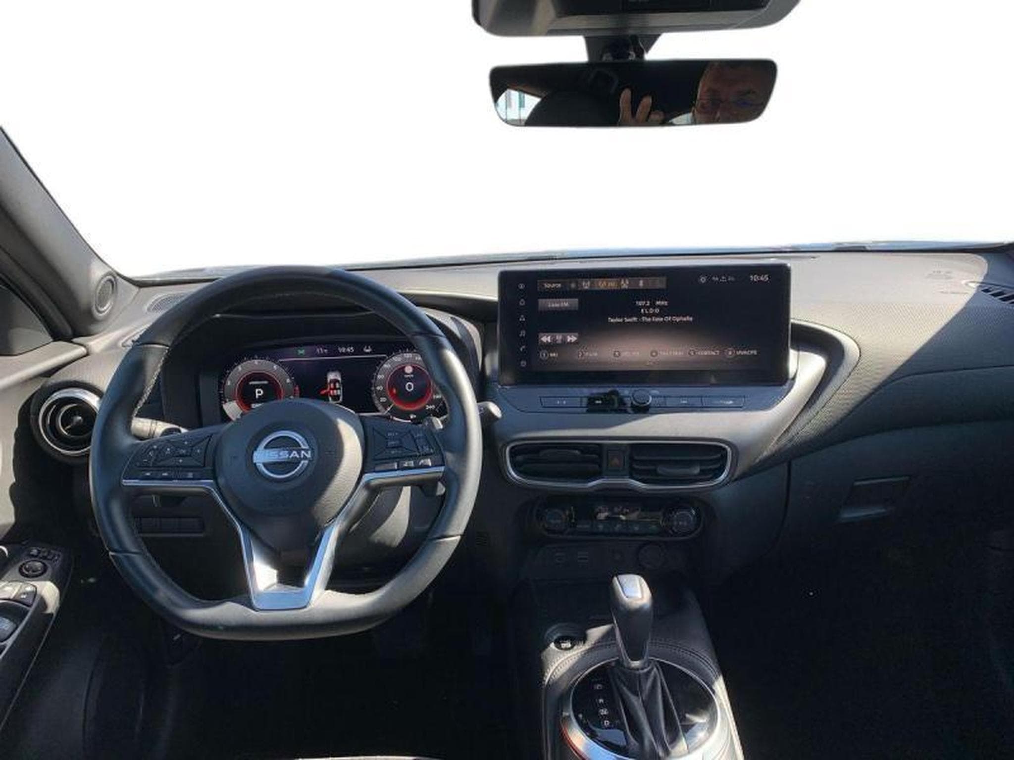 Nissan Juke N-Design (2024) - Photo 17