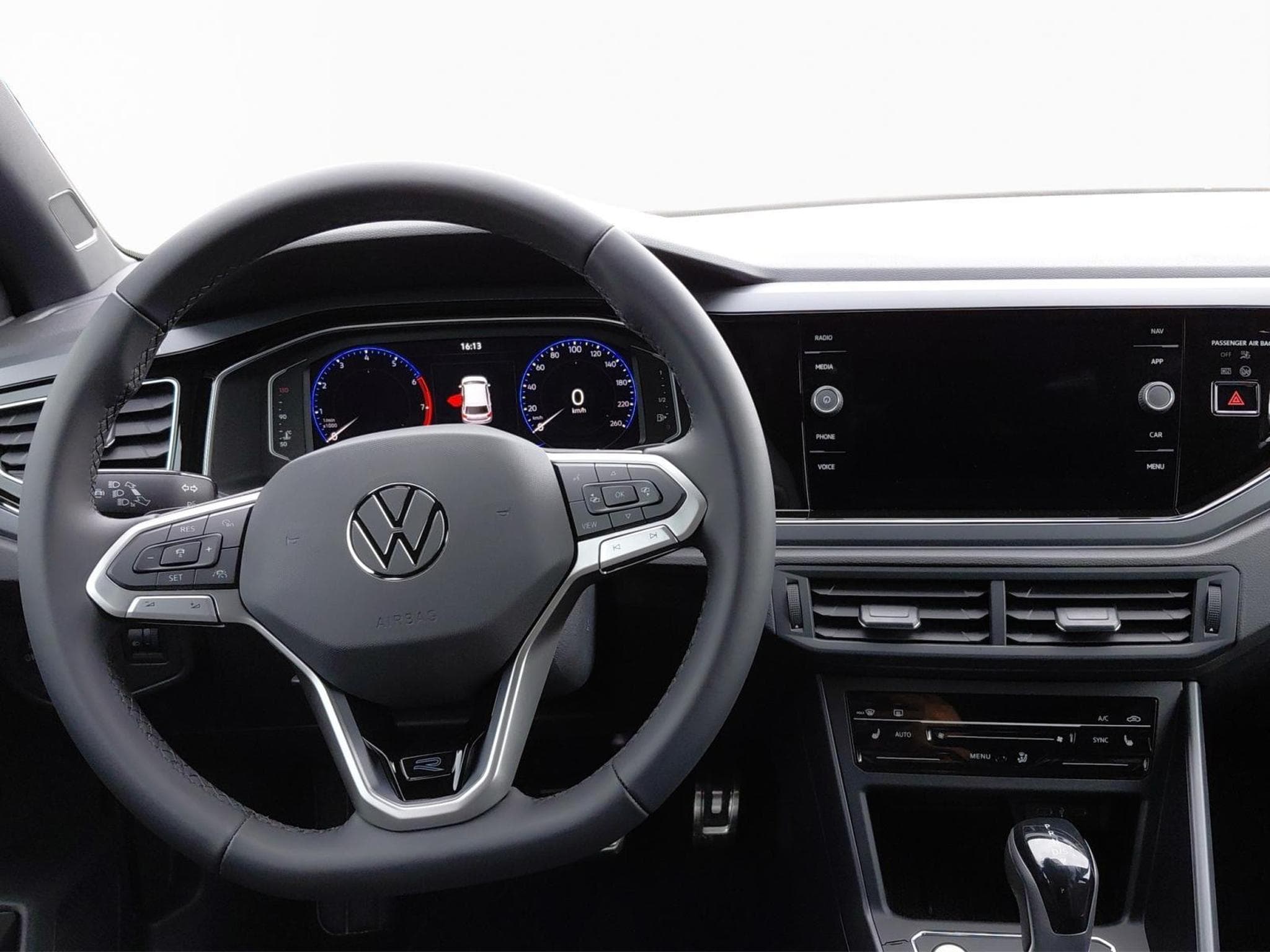VW Polo R-Line (2026) - Photo 2