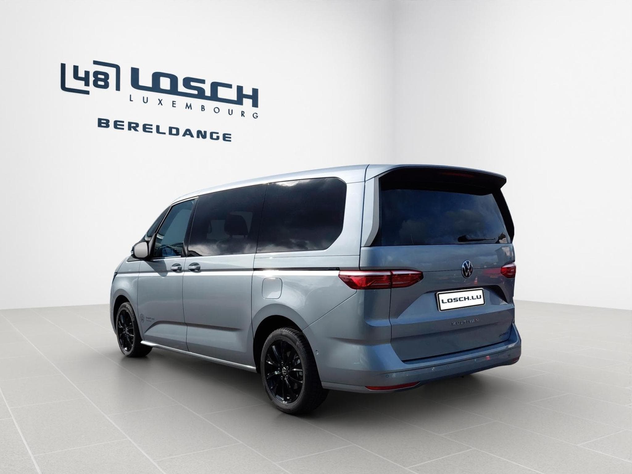VW Multivan Life (2026) - Photo 5