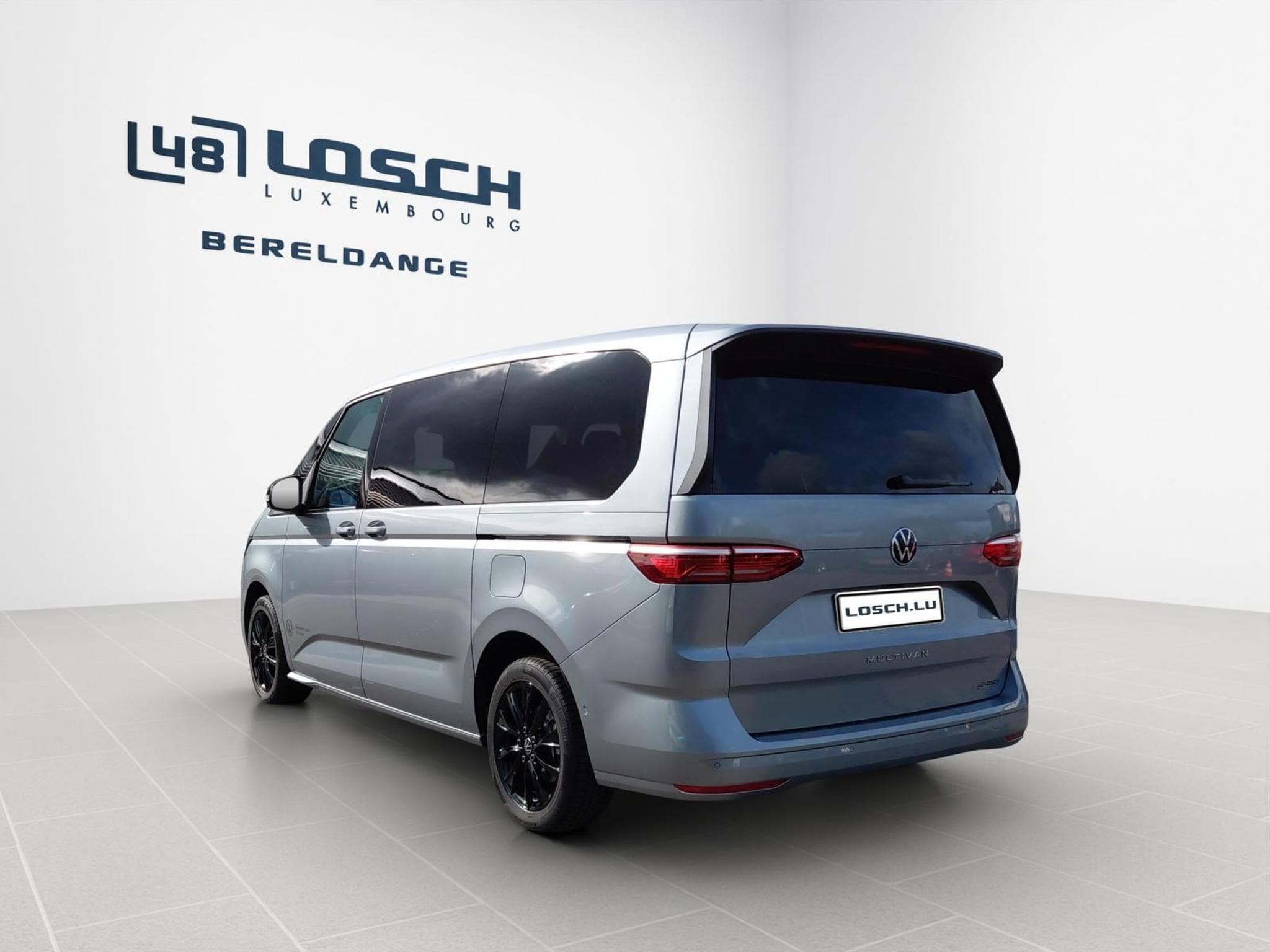 VW Multivan Life (2026) - Photo 6