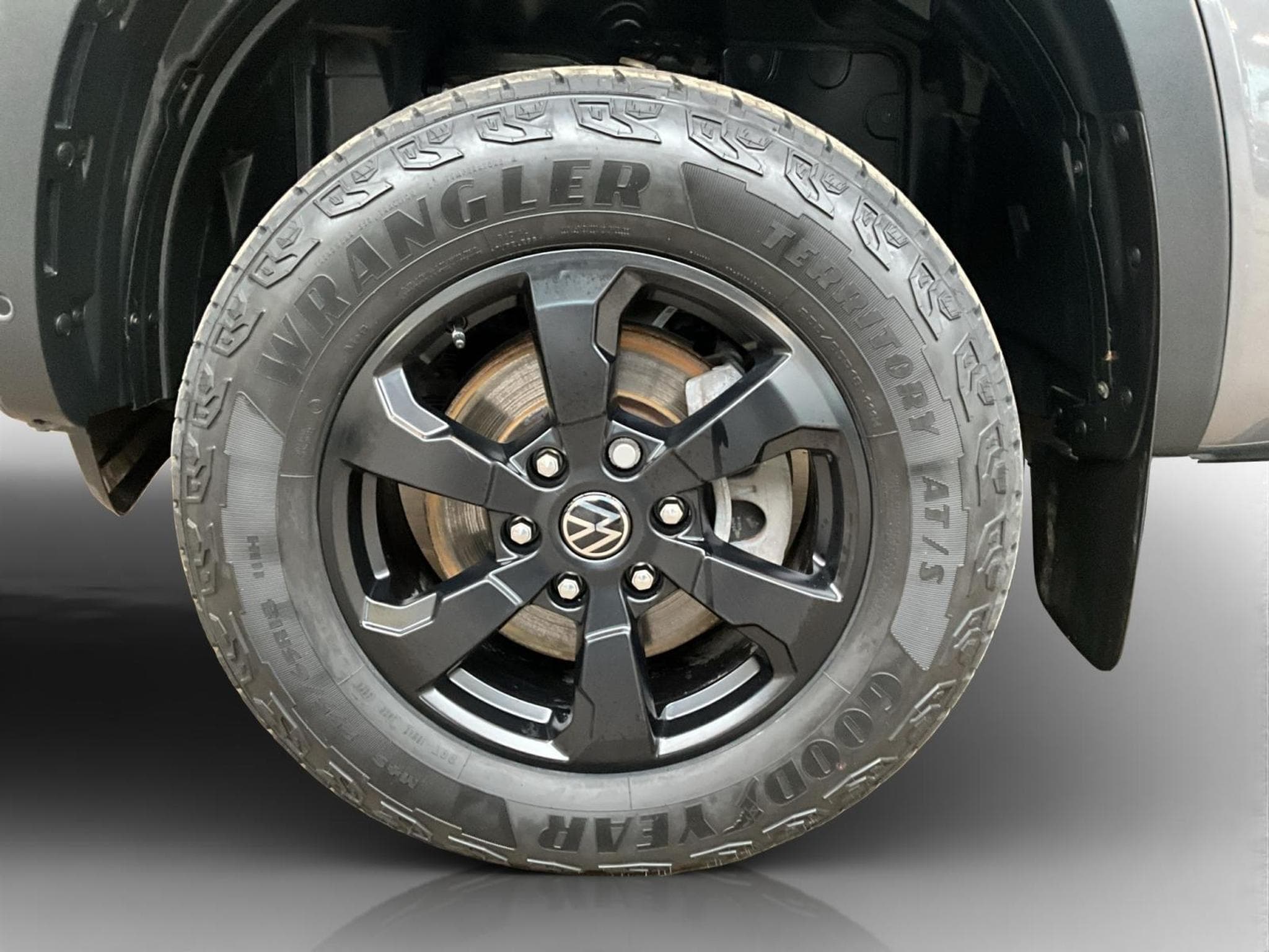 VW Amarok DC-PanAmericana+4x4+AUT (2024) - Photo 9