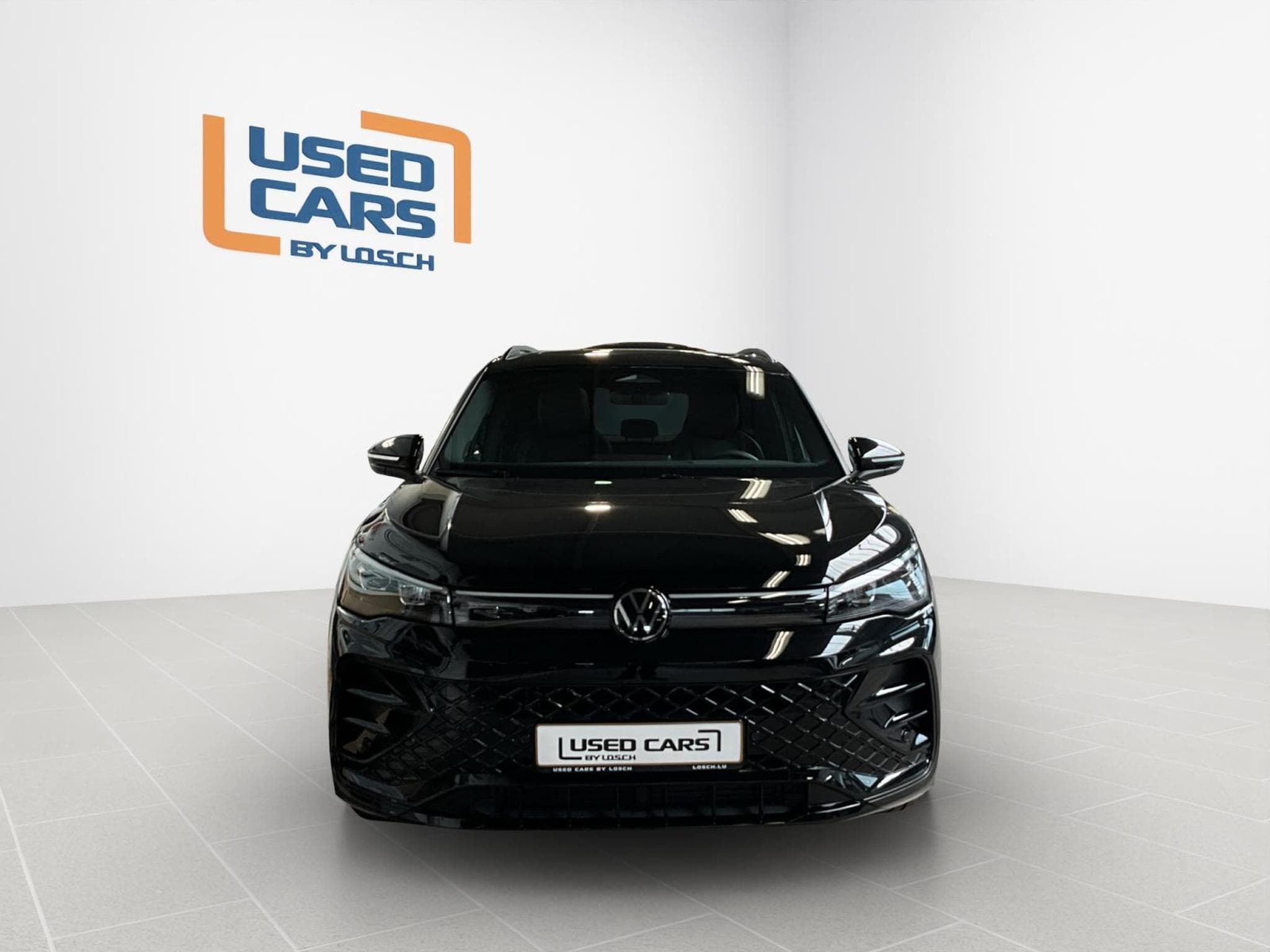VW Tiguan R-Line+DSG+Black-Style+Pano (2025) - Photo 3