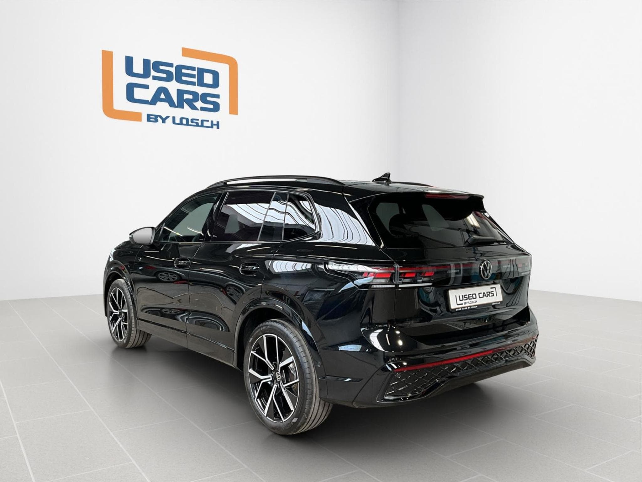 VW Tiguan R-Line+DSG+Black-Style+Pano (2025) - Photo 5