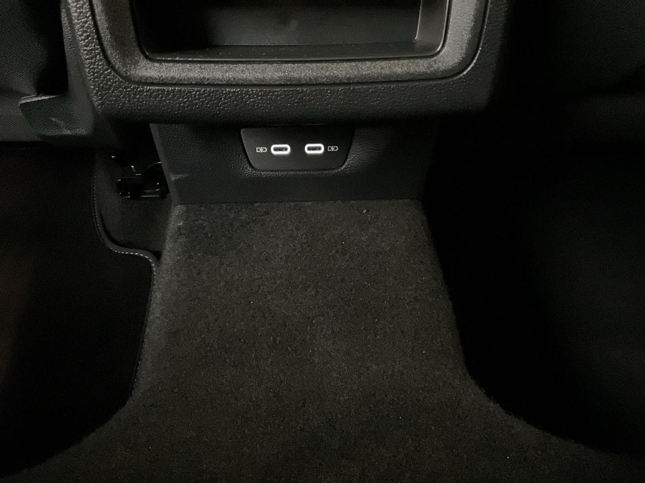 VW Golf Life+DSG+Navi+LED (2025) - Photo 20