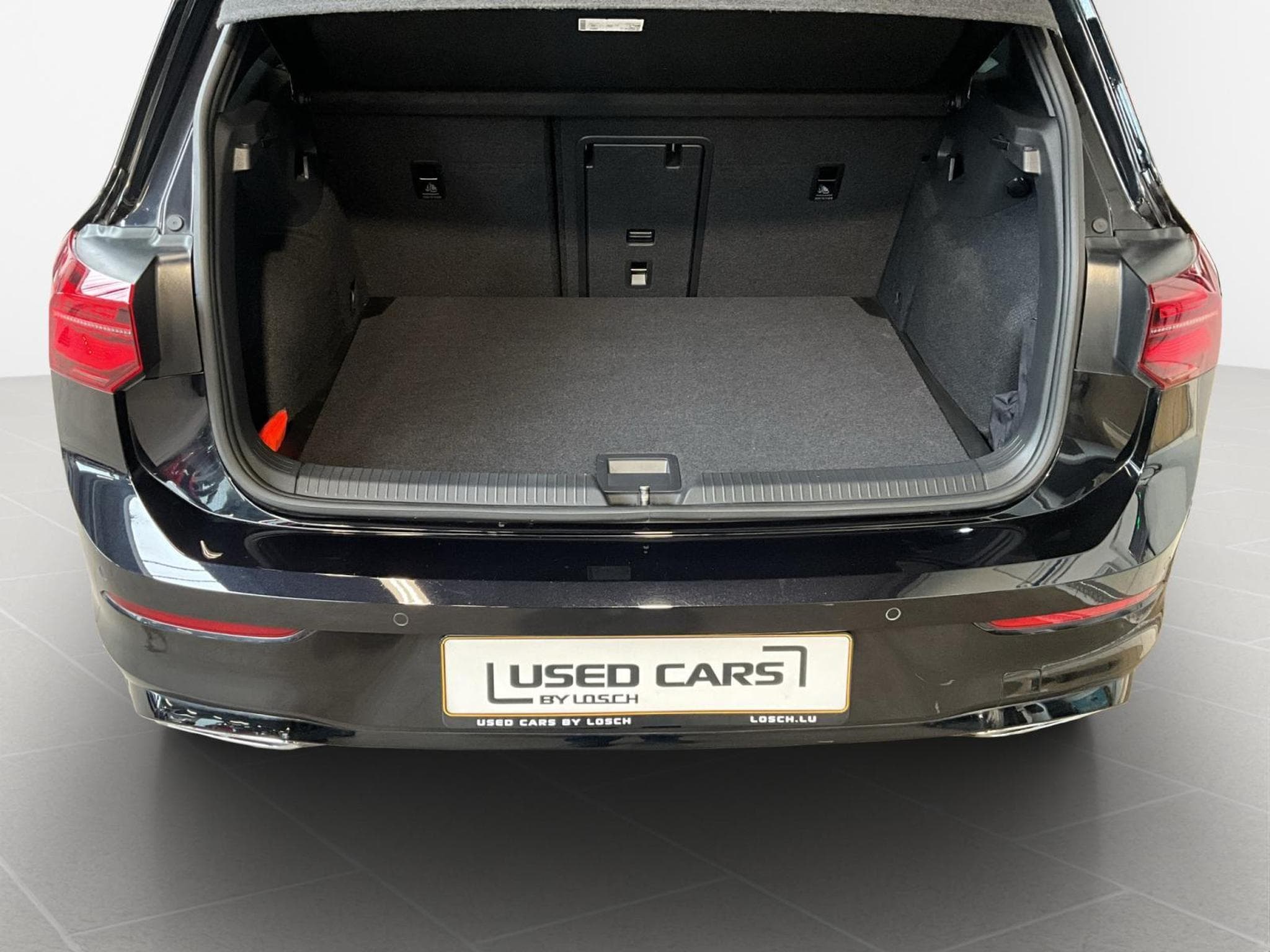 VW Golf R-Line+DSG+Matrix-LED+RearView+IQ-Drive (2023) - Foto 16