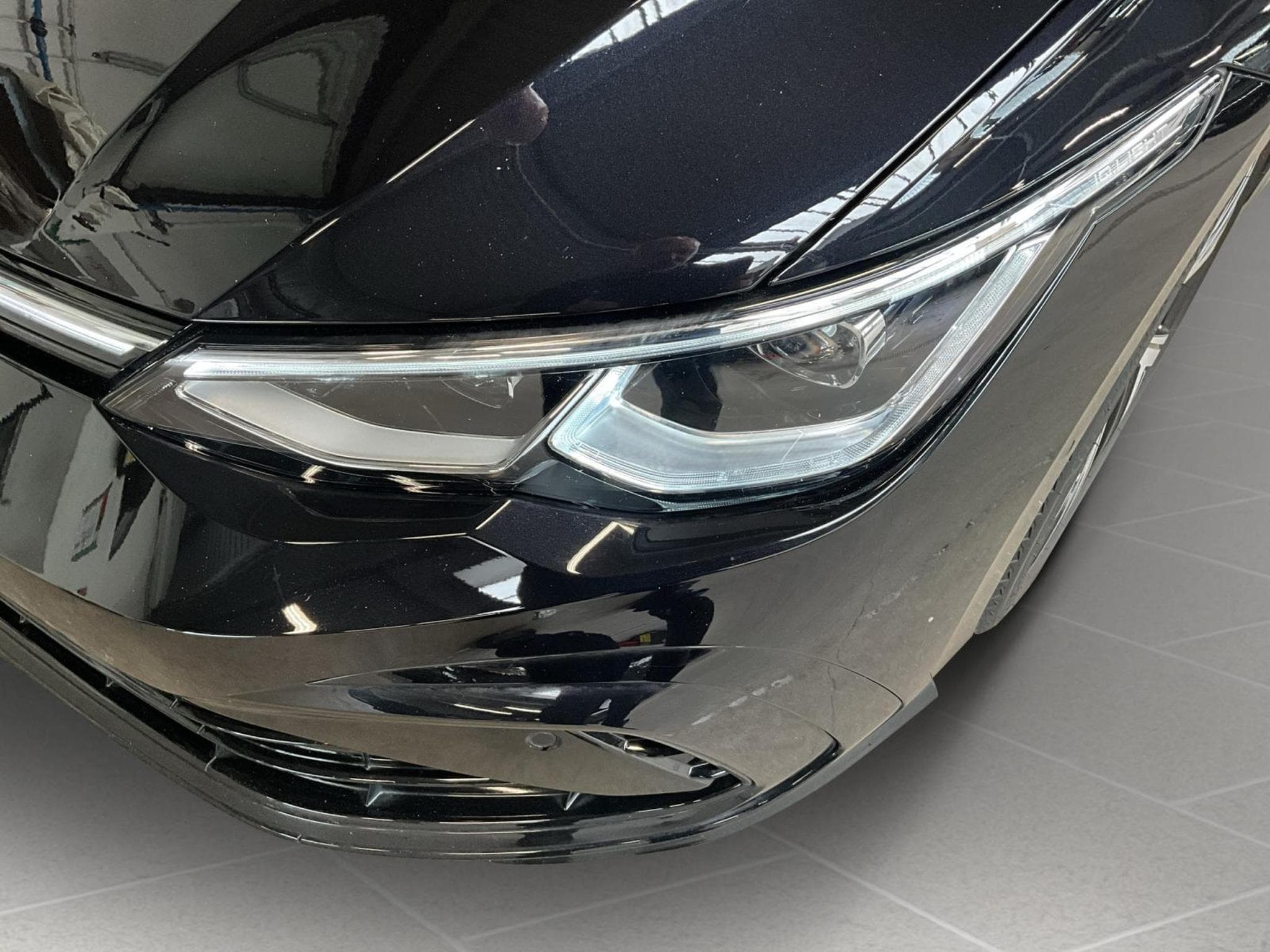 VW Golf R-Line+DSG+Matrix-LED+RearView+IQ-Drive (2023) - Foto 17