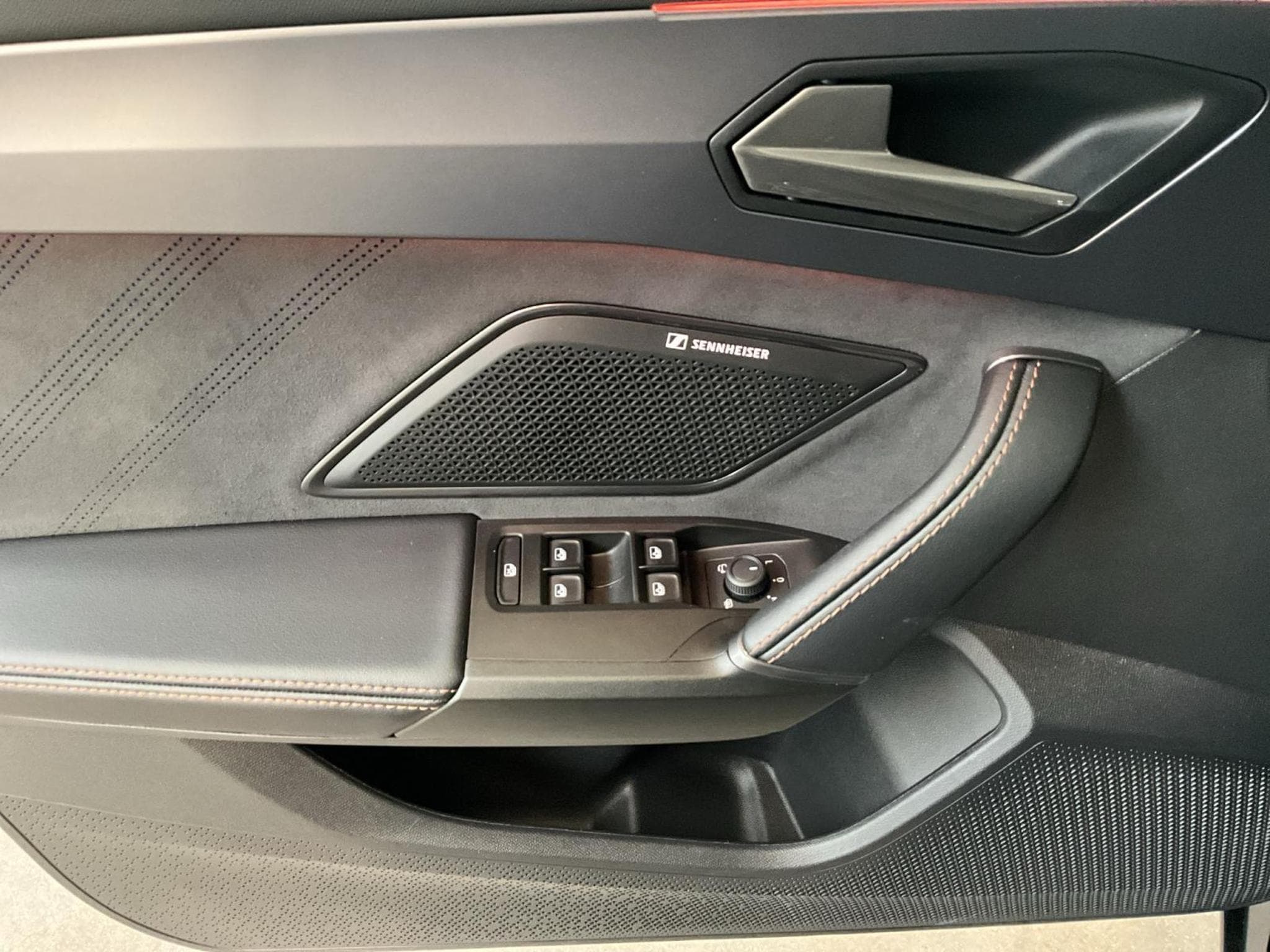 Cupra Leon DSG+Dinamica+Pure-Perf.+Int.Drive (2025) - Photo 14