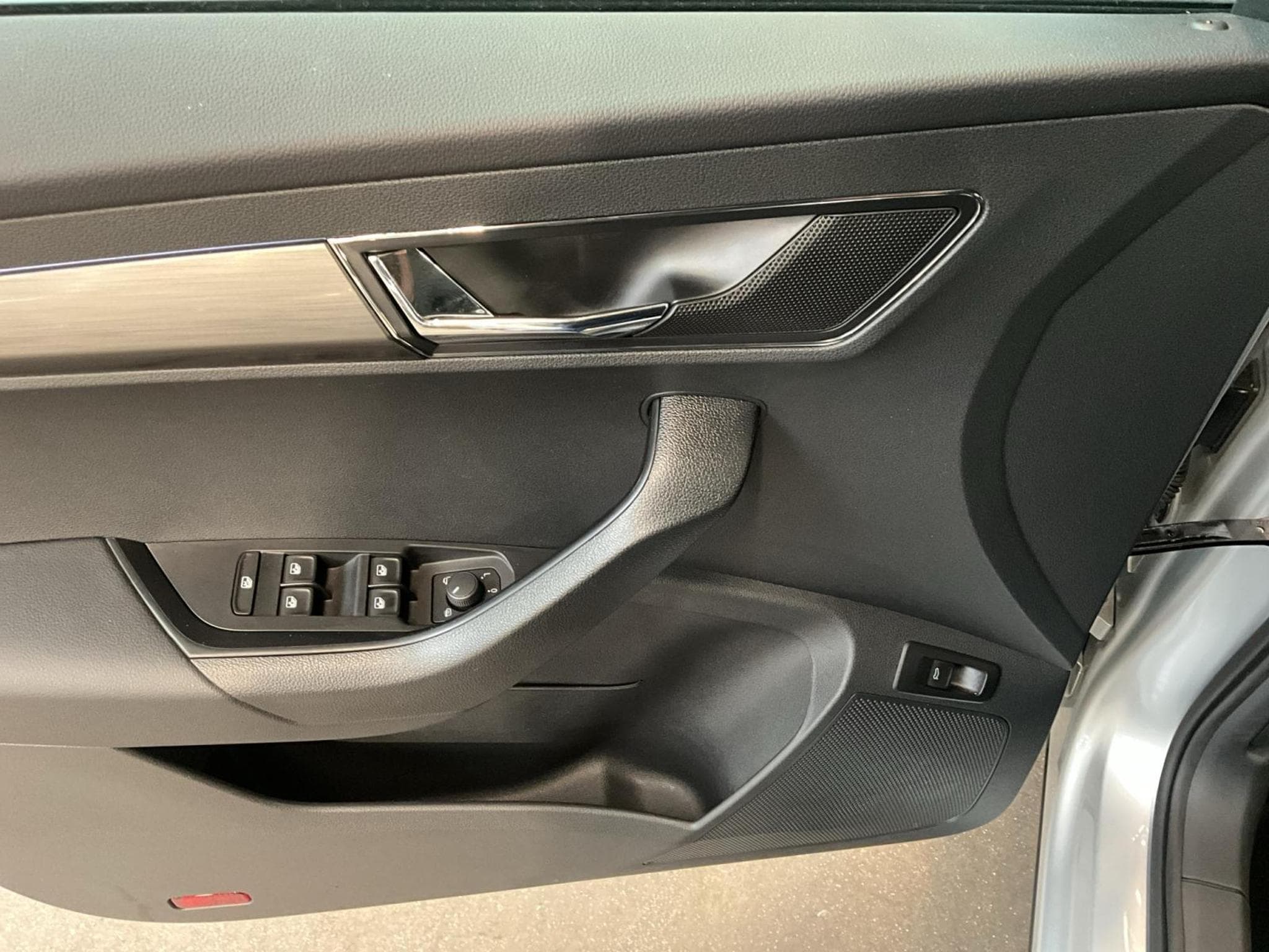 Skoda Karoq Style+DSG+AHK+P.Premium+Led (2021) - Photo 10