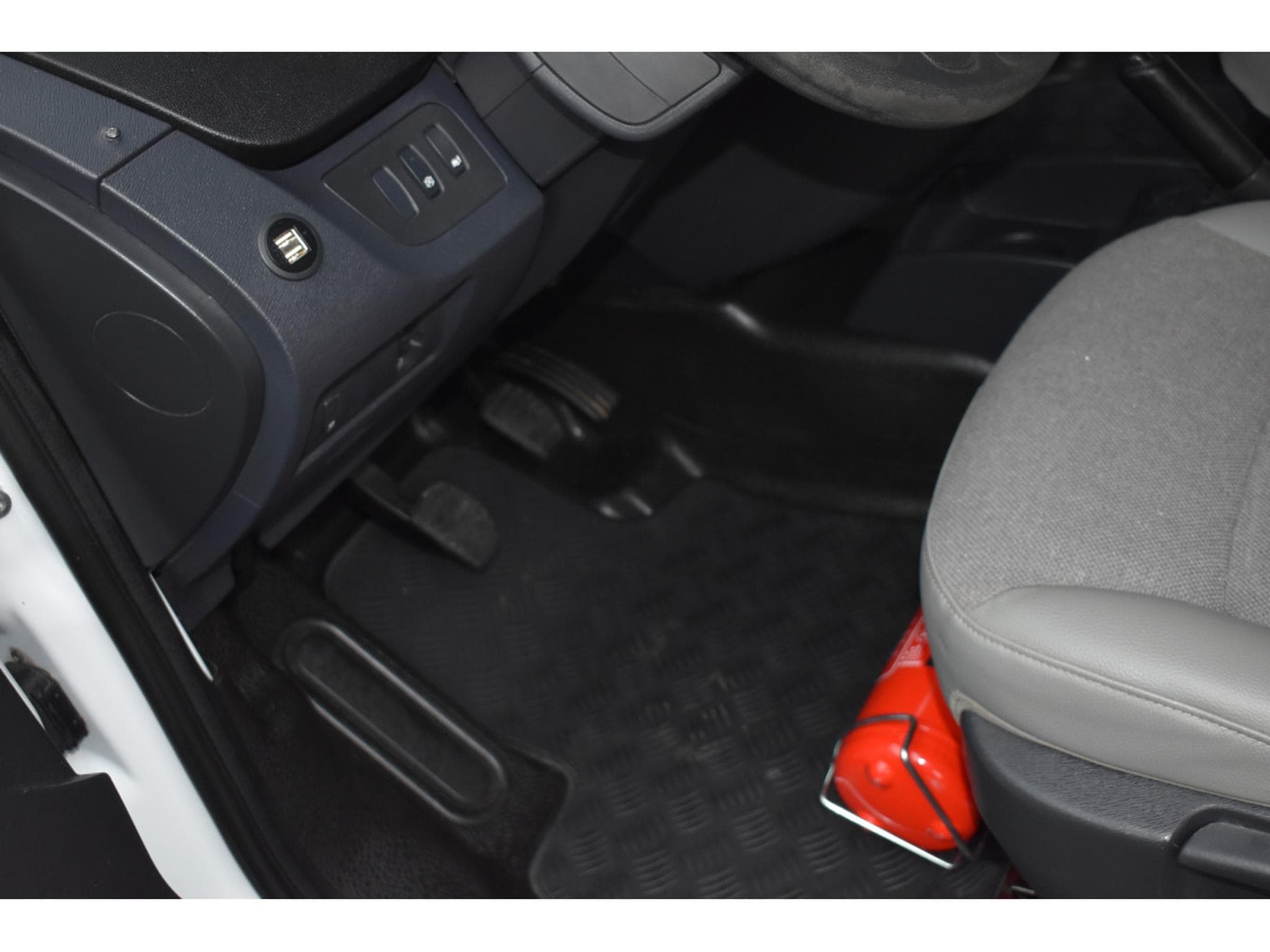 Renault Kangoo 1,5 DCI 95 Maxi état neuf 35000km (2021) - Photo 16
