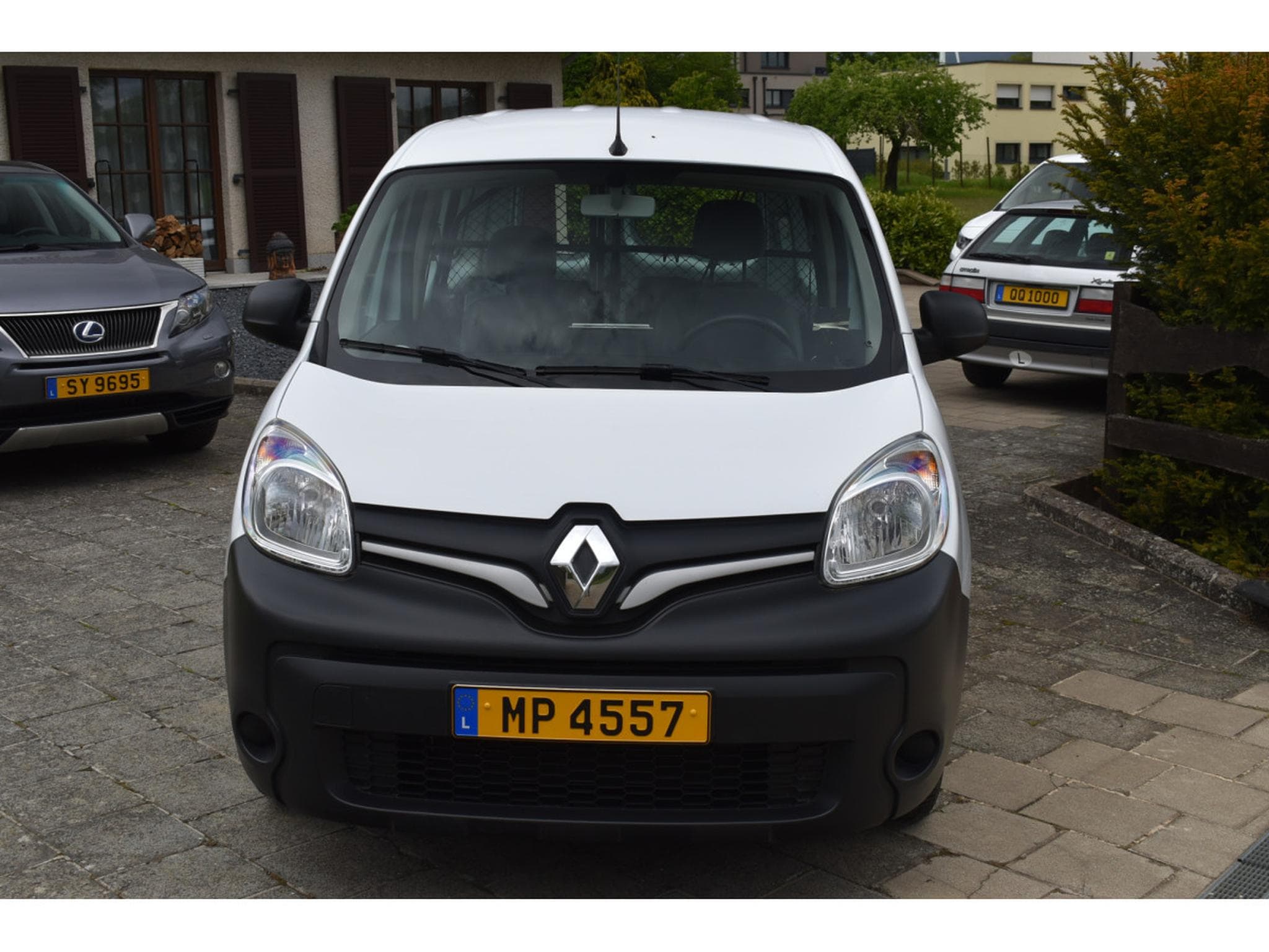 Renault Kangoo 1,5 DCI 95 Maxi état neuf 35000km (2021) - Photo 2