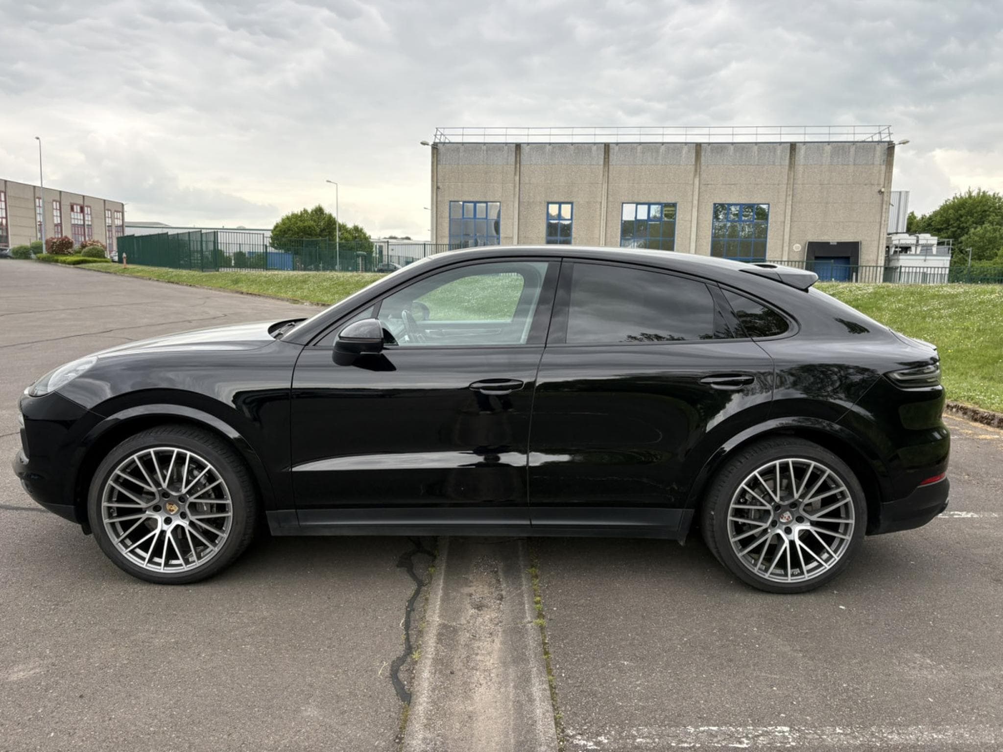 Porsche Cayenne Coupé - BOSE - PASM - Échappement Sport - 360° (2019) - Photo 2