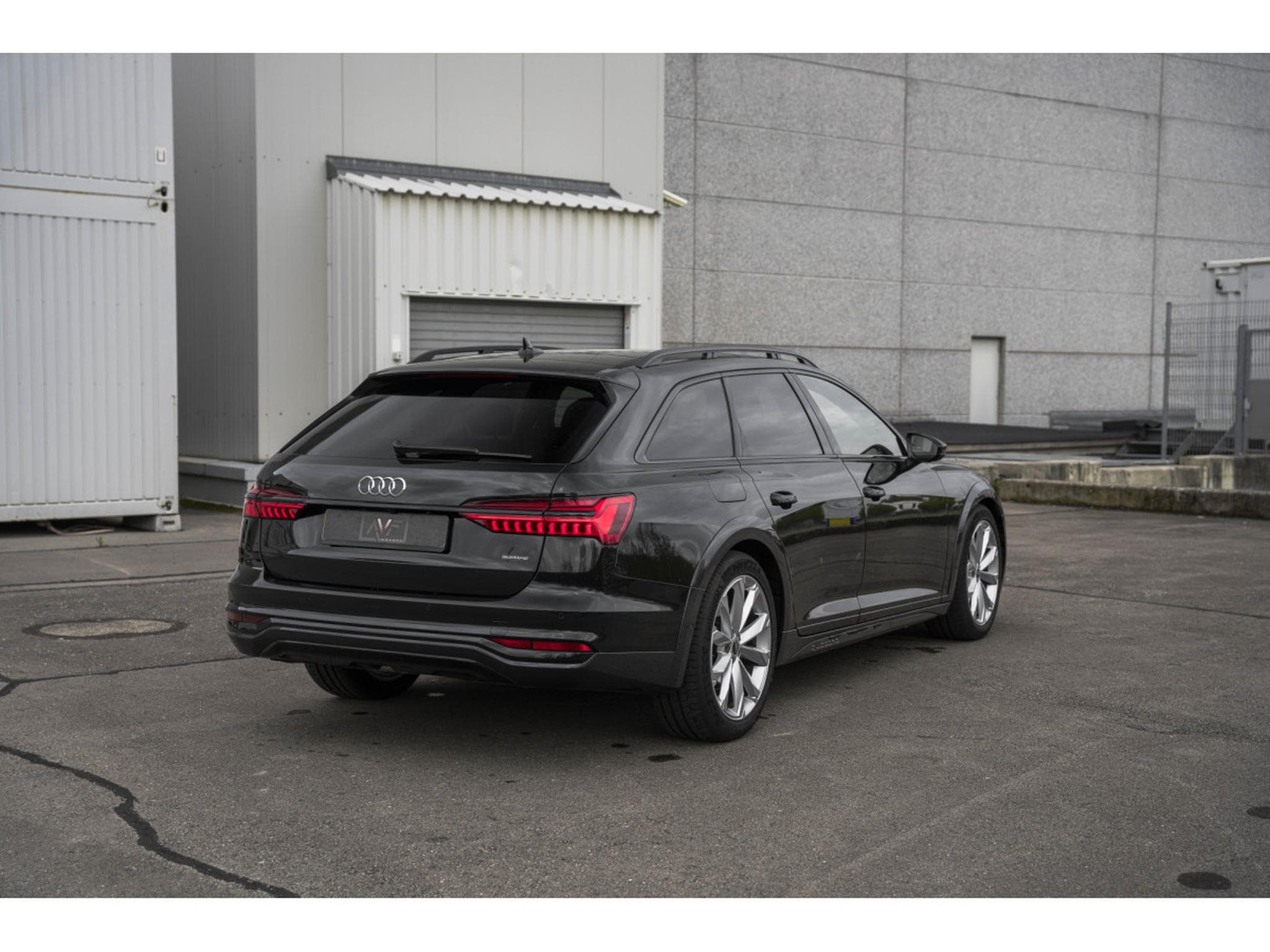 Audi A6 Quattro 55 TDI - Toit panoramique - Vision nocturne - 360° - (2021) - Photo 4