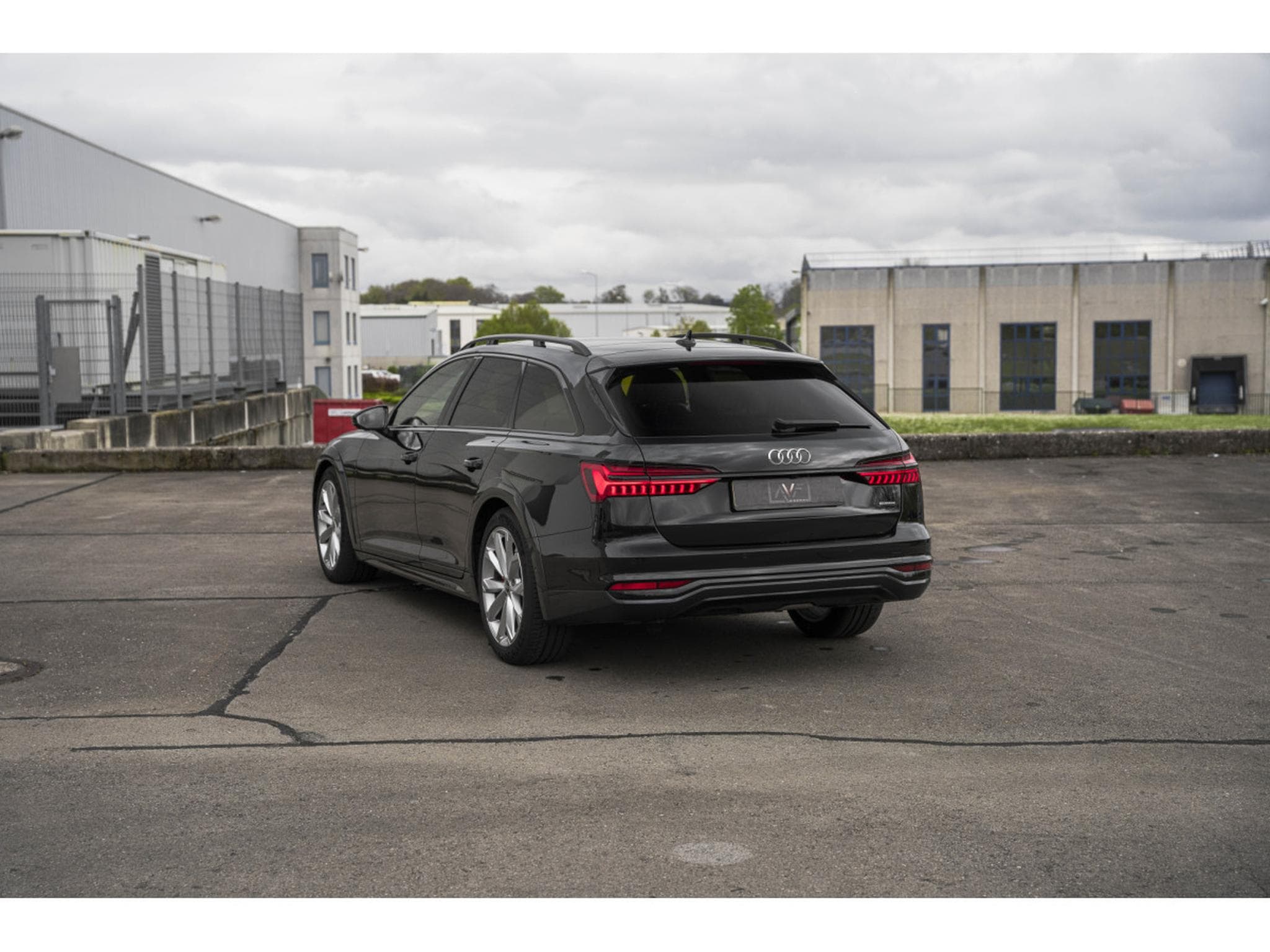 Audi A6 Quattro 55 TDI - Toit panoramique - Vision nocturne - 360° - (2021) - Photo 6