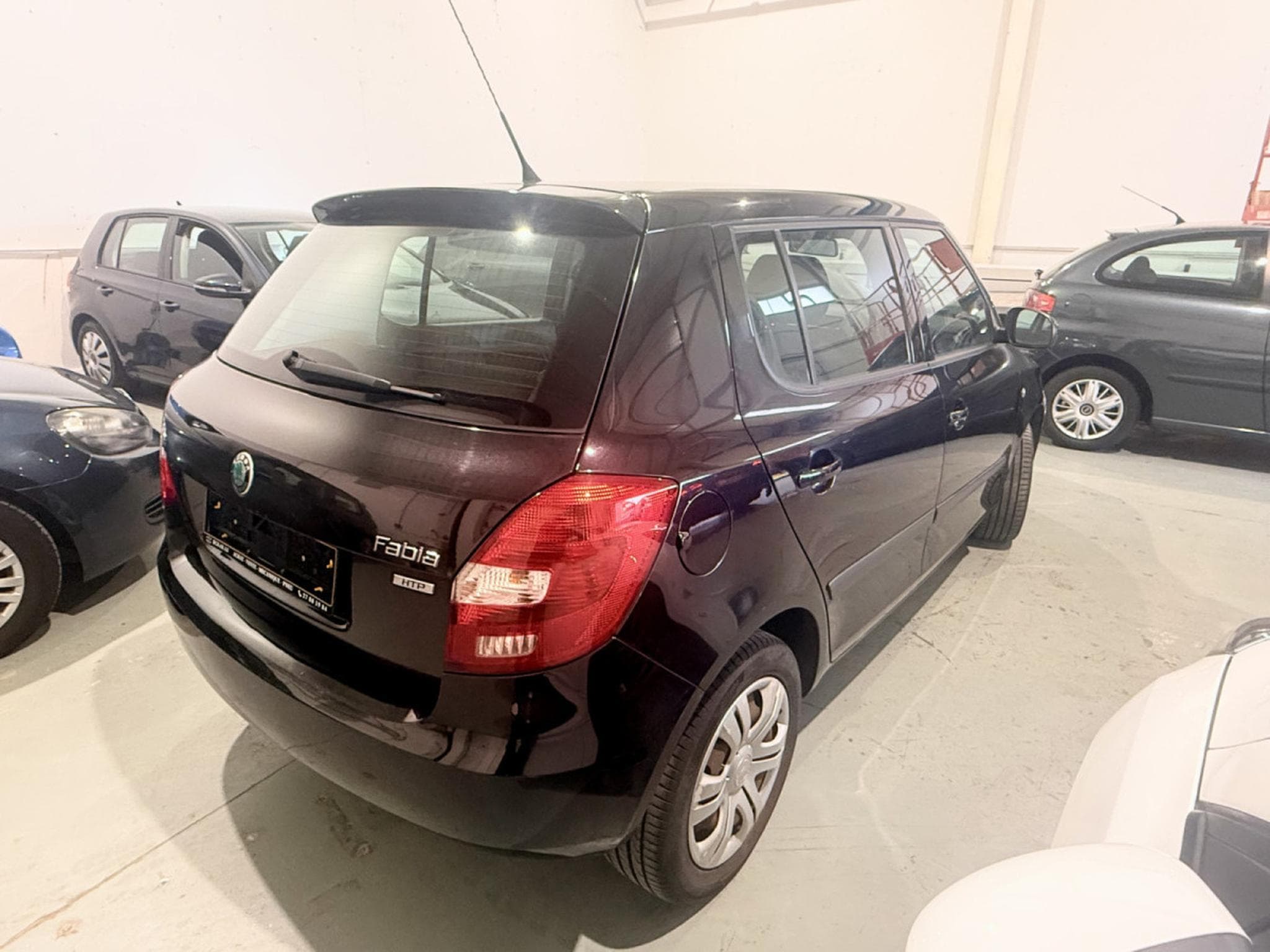 Skoda Fabia 1.2i 60 Ambiente (2011) - Photo 4