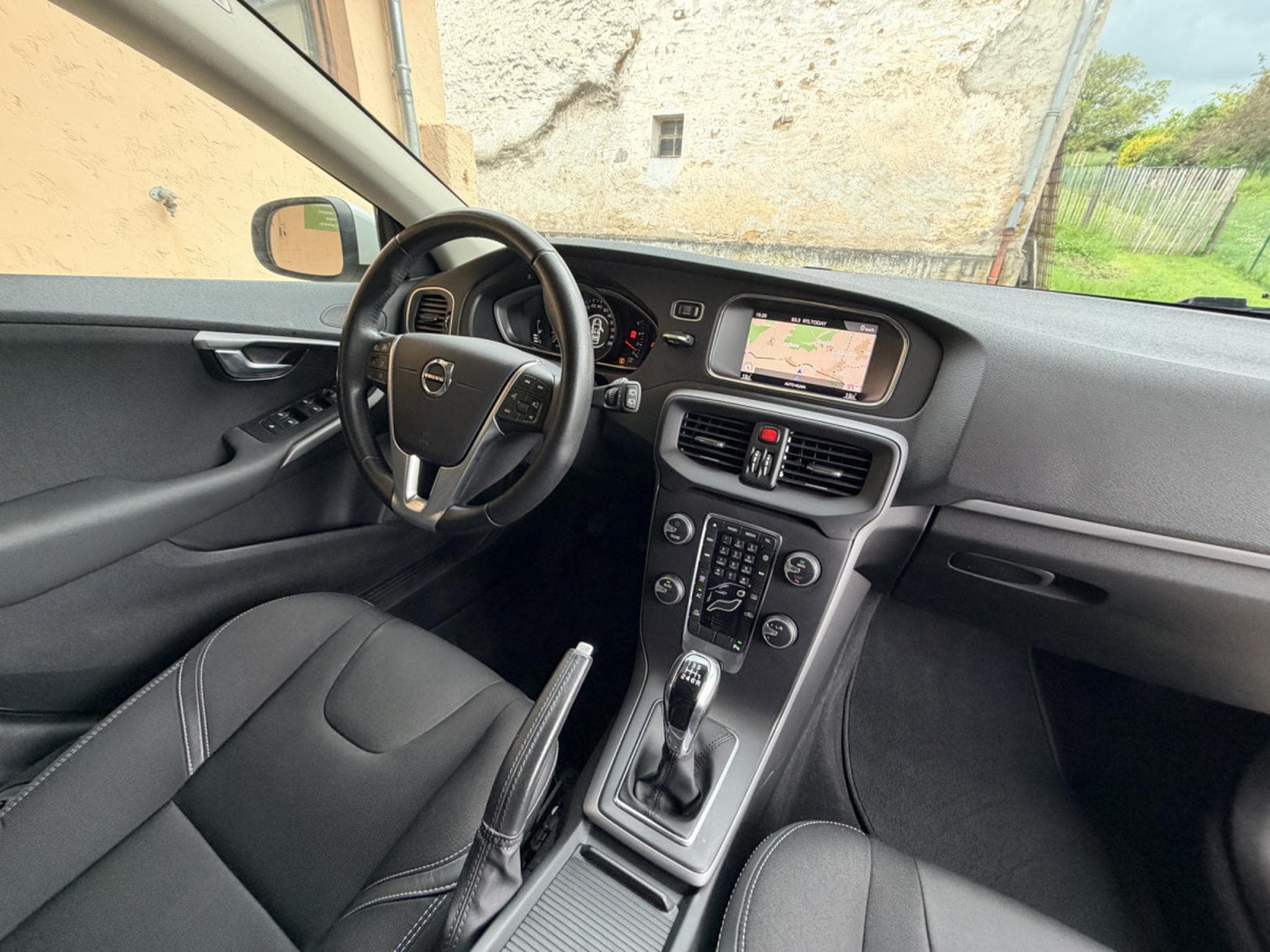 Volvo V40 D2 (2019) - Photo 7
