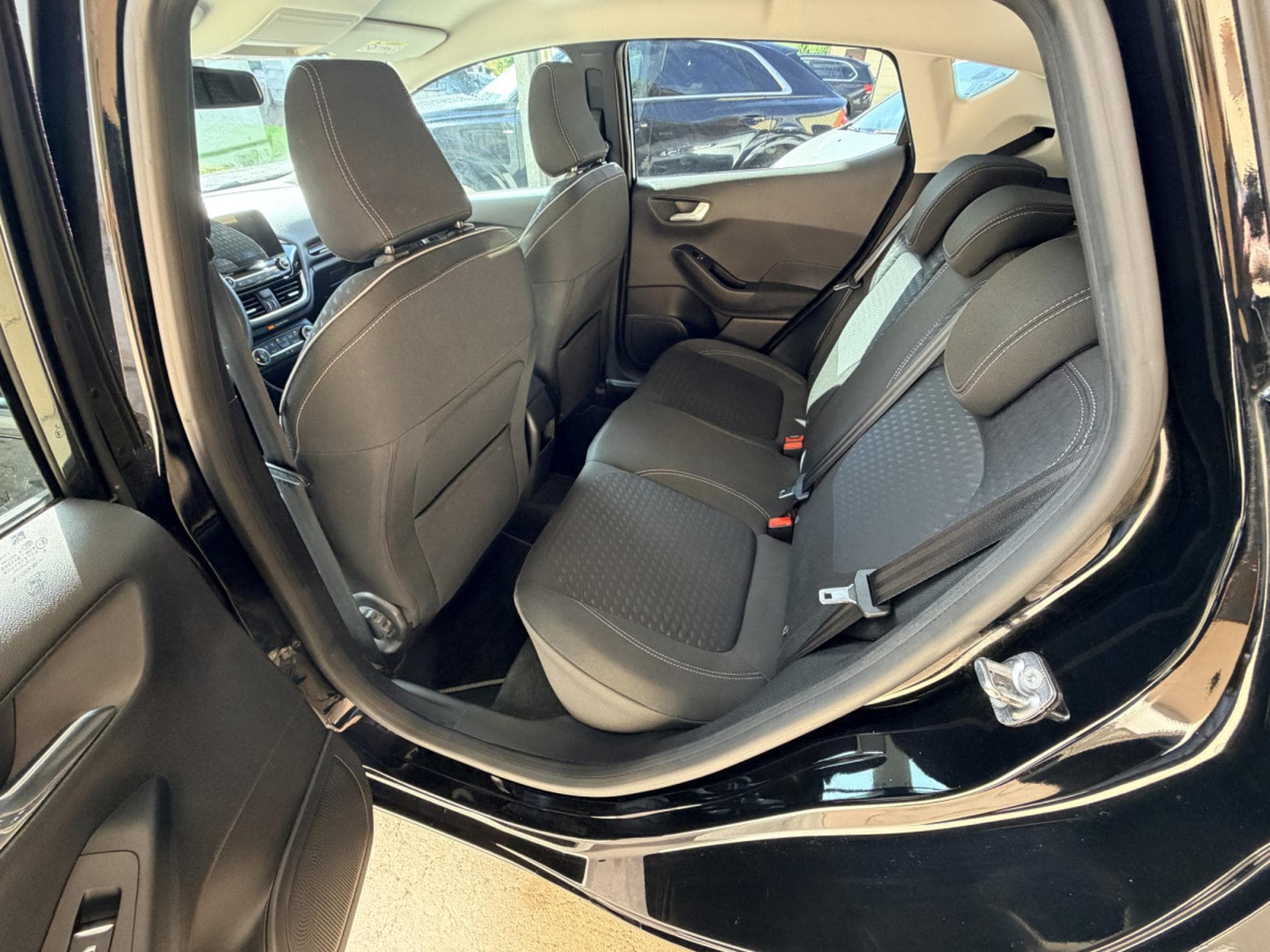 Ford Fiesta 1.0 EcoBoost 100cv Automatique (2018) - Photo 10