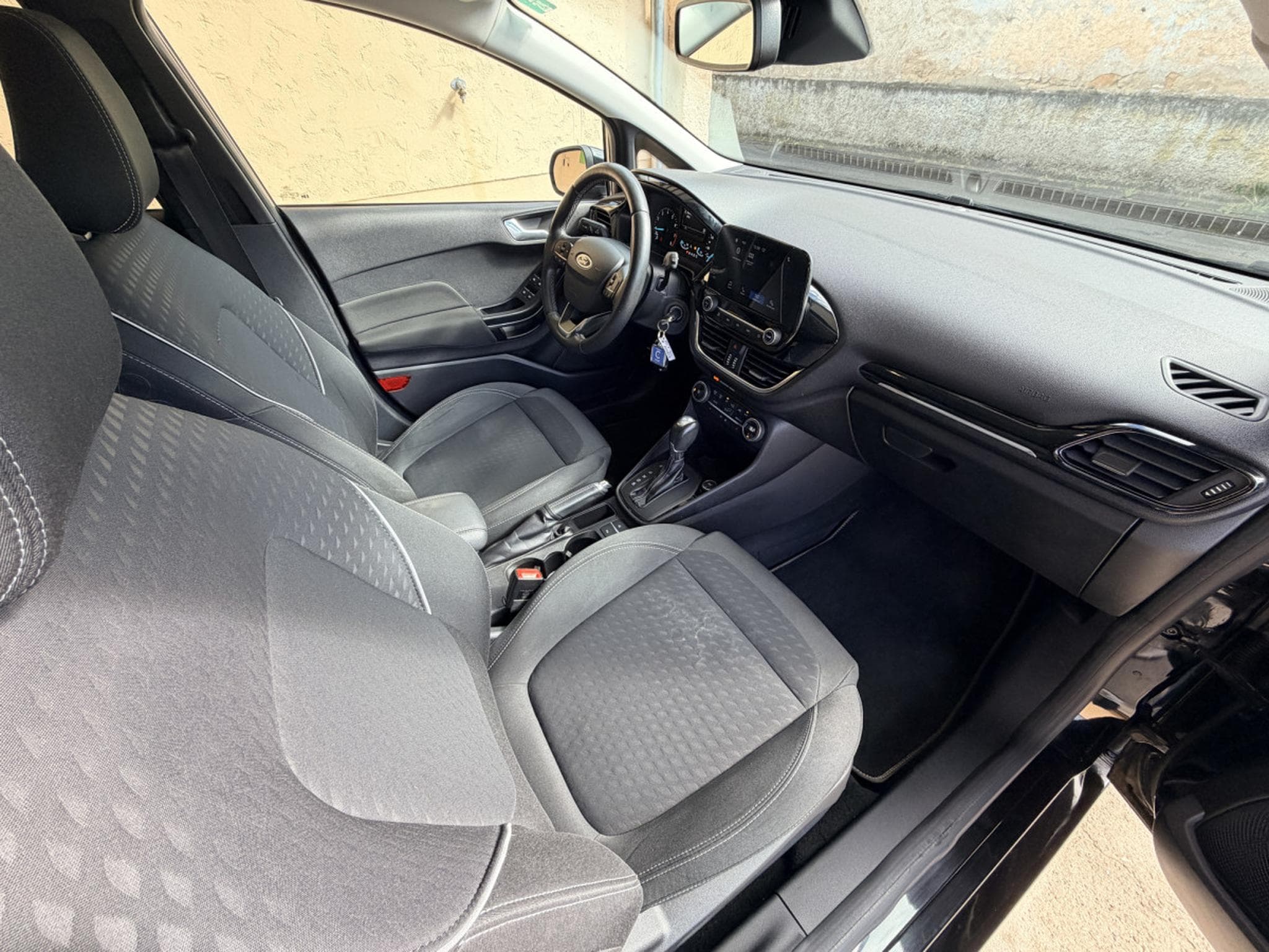 Ford Fiesta 1.0 EcoBoost 100cv Automatique (2018) - Photo 6