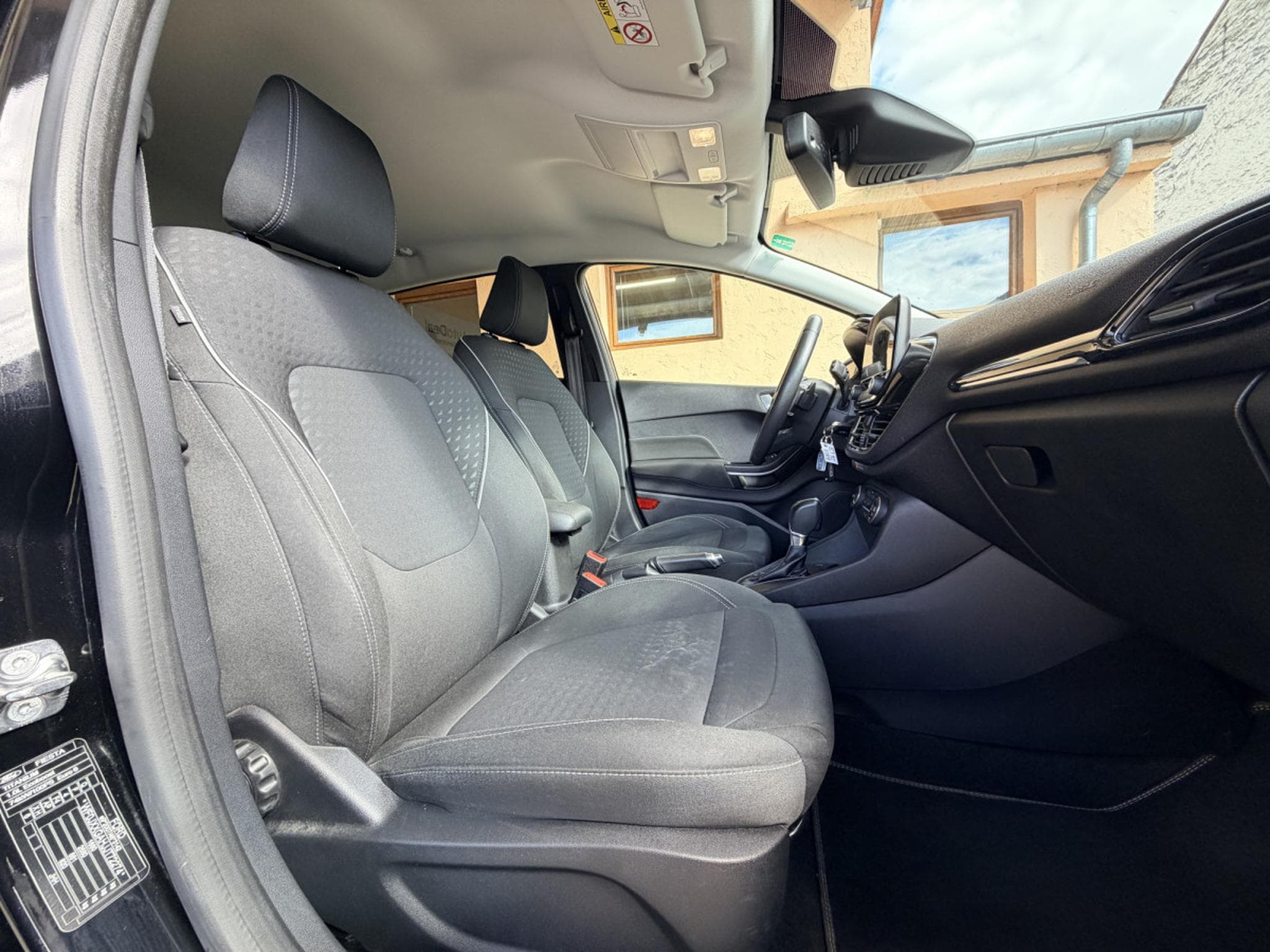 Ford Fiesta 1.0 EcoBoost 100cv Automatique (2018) - Photo 8