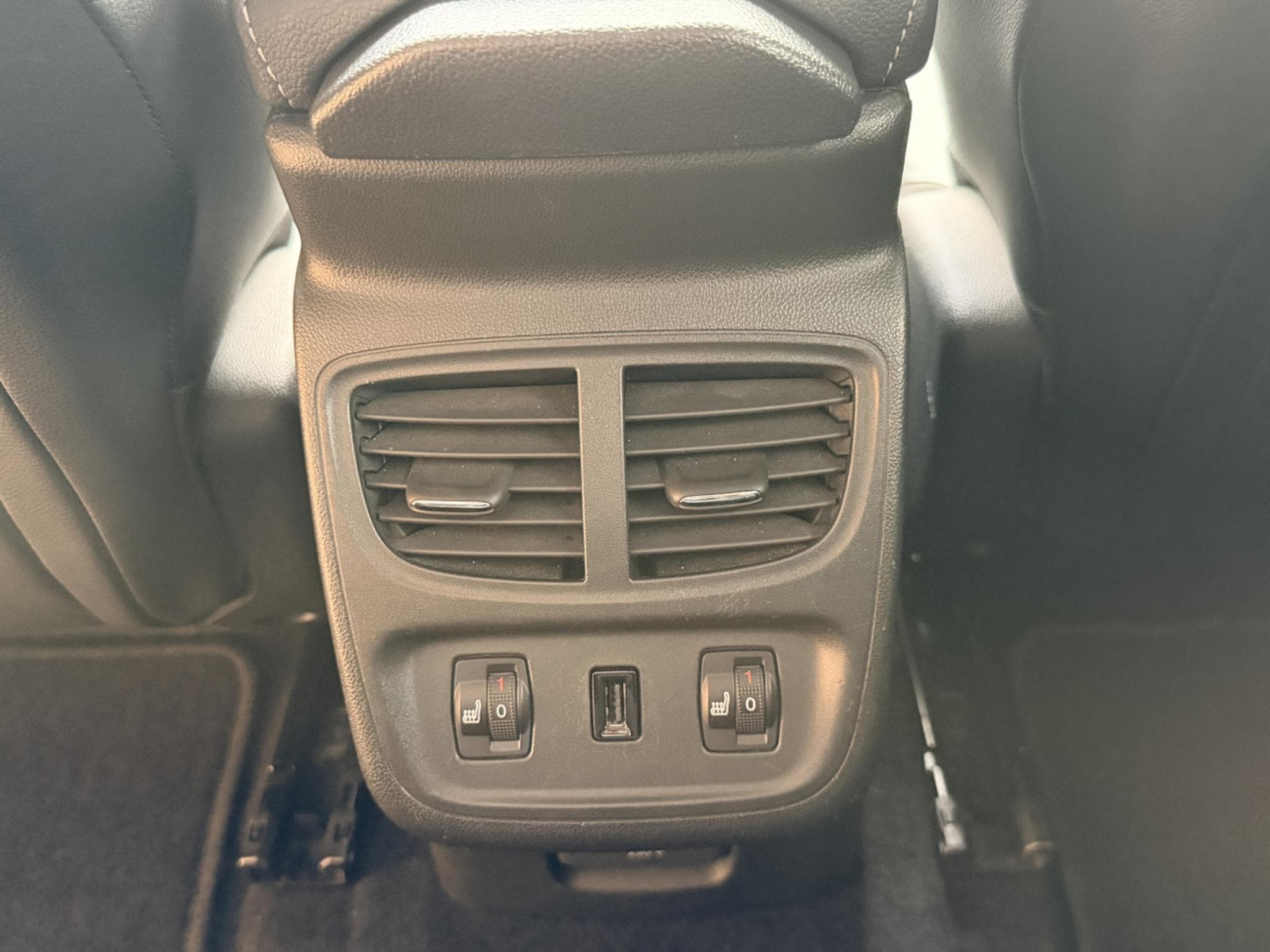 Opel Grandland Ultimate 1.5D Automatique Led Camera 360° 131CV (2019) - Photo 14