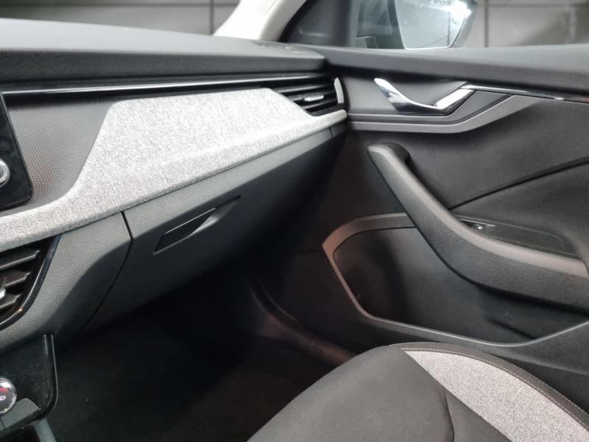 Skoda Scala 1.0 TSI Evo2 116ch Selection (2025) - Foto 14