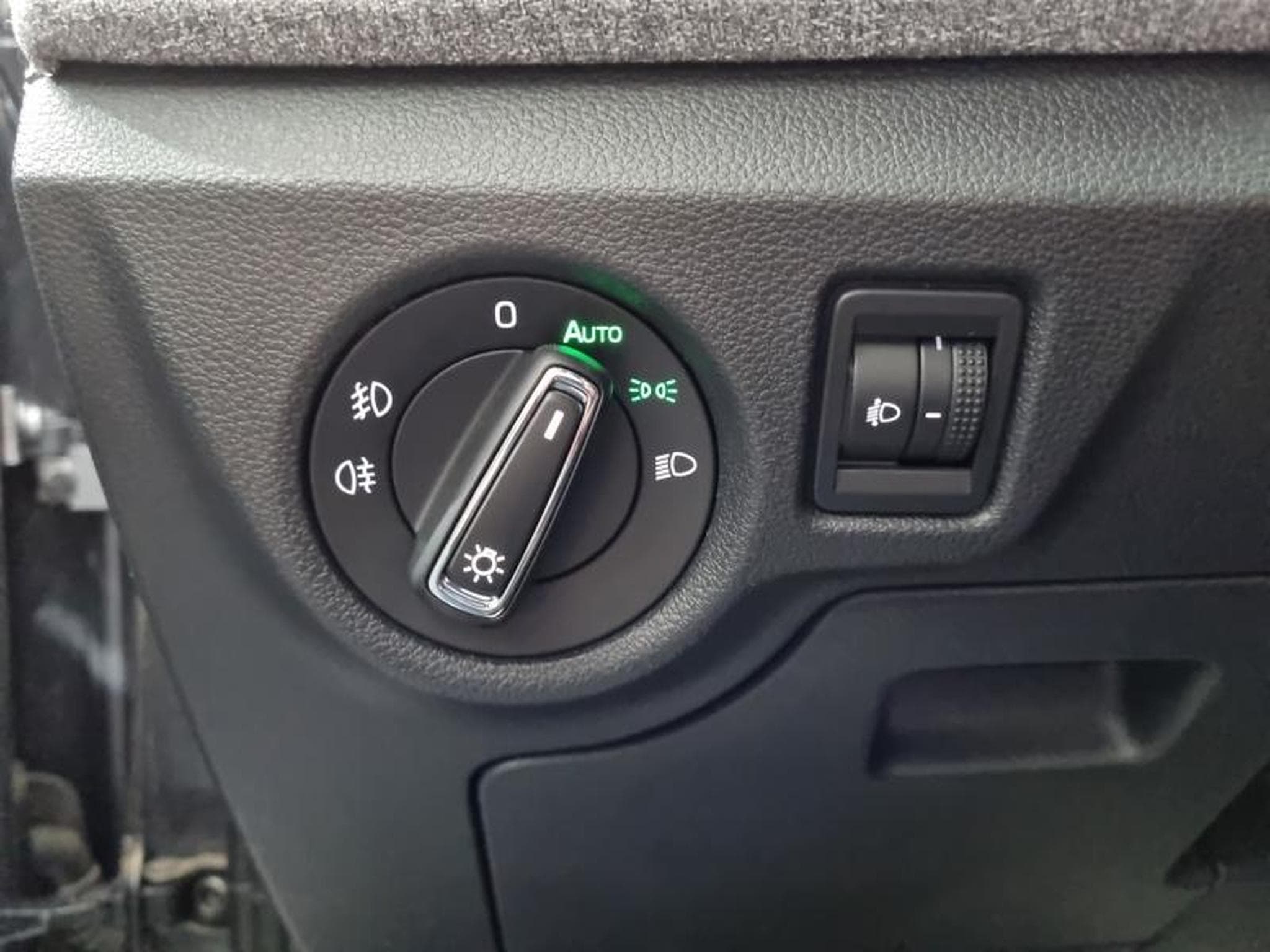 Skoda Scala 1.0 TSI Evo2 116ch Selection (2025) - Foto 18