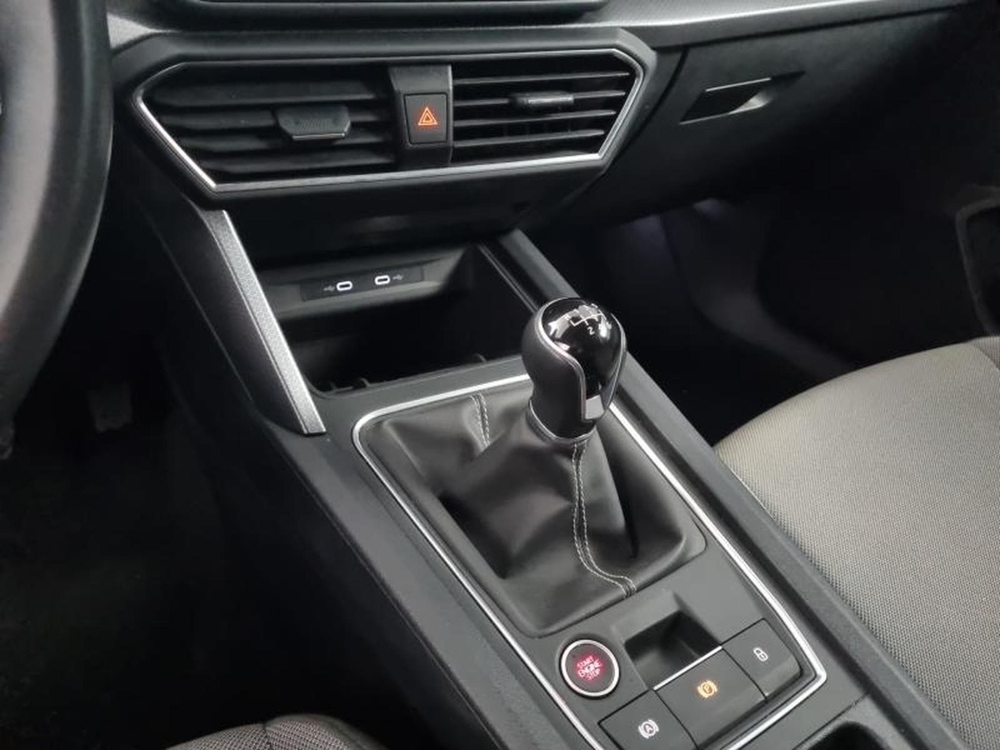 Seat Leon 2.0 TDI 150CH STYLE XL (2025) - Foto 20