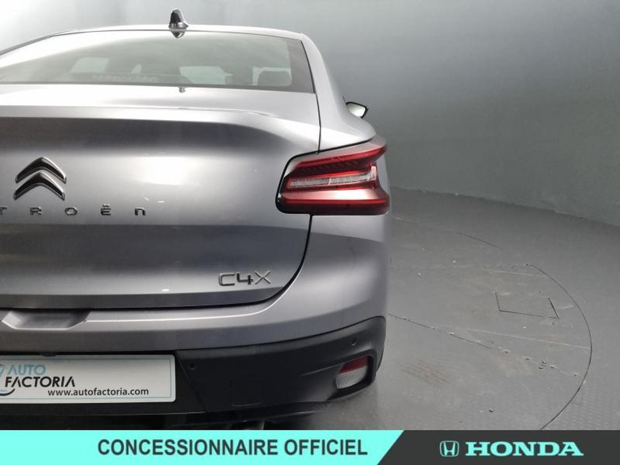 Citroën c4 x 1.5 BlueHDi 130ch S&S PLUS Automatique (2024) - Foto 3