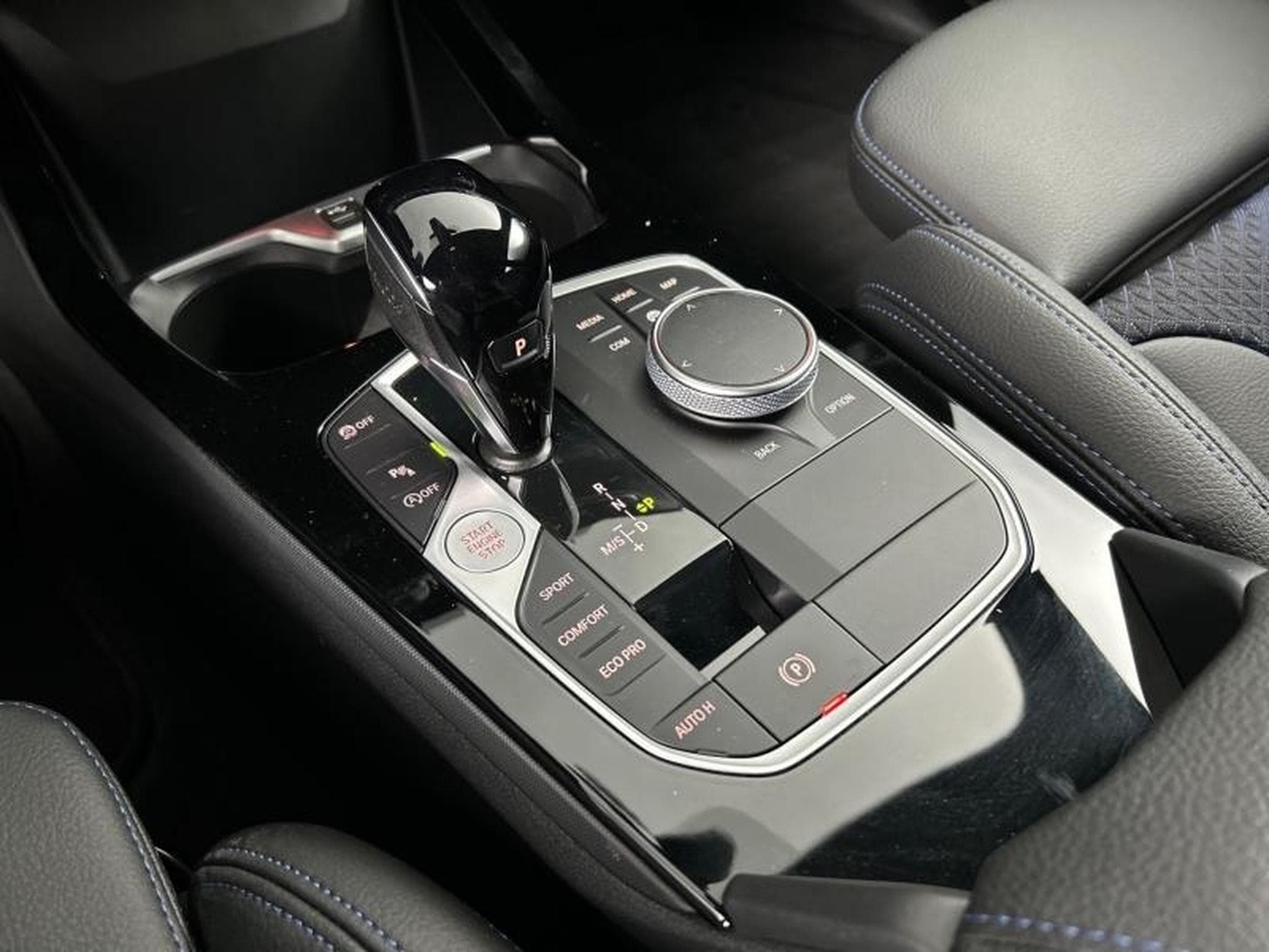 BMW 118 M135iA xDrive 306ch M Performance (2023) - Foto 20