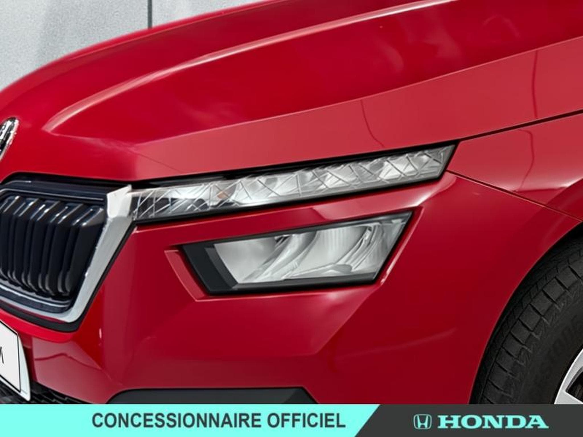 Skoda Kamiq 1.0 TSI Evo 110ch Ambition DSG7 (2024) - Foto 8