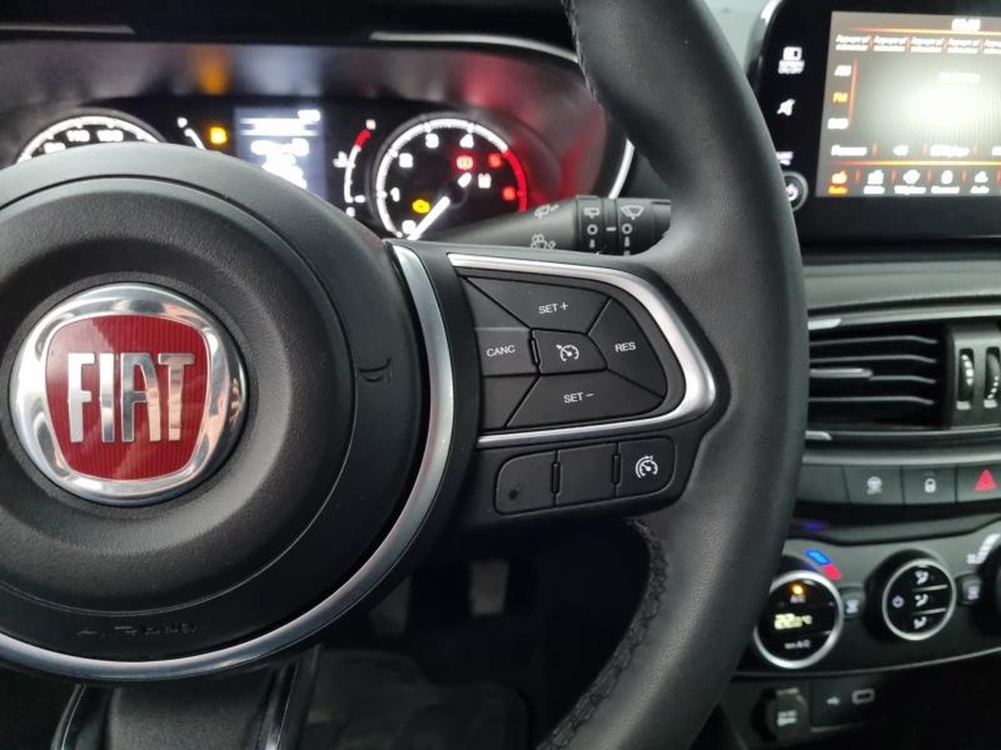 Fiat Tipo 1.6 MultiJet 130ch (2024) - Foto 12