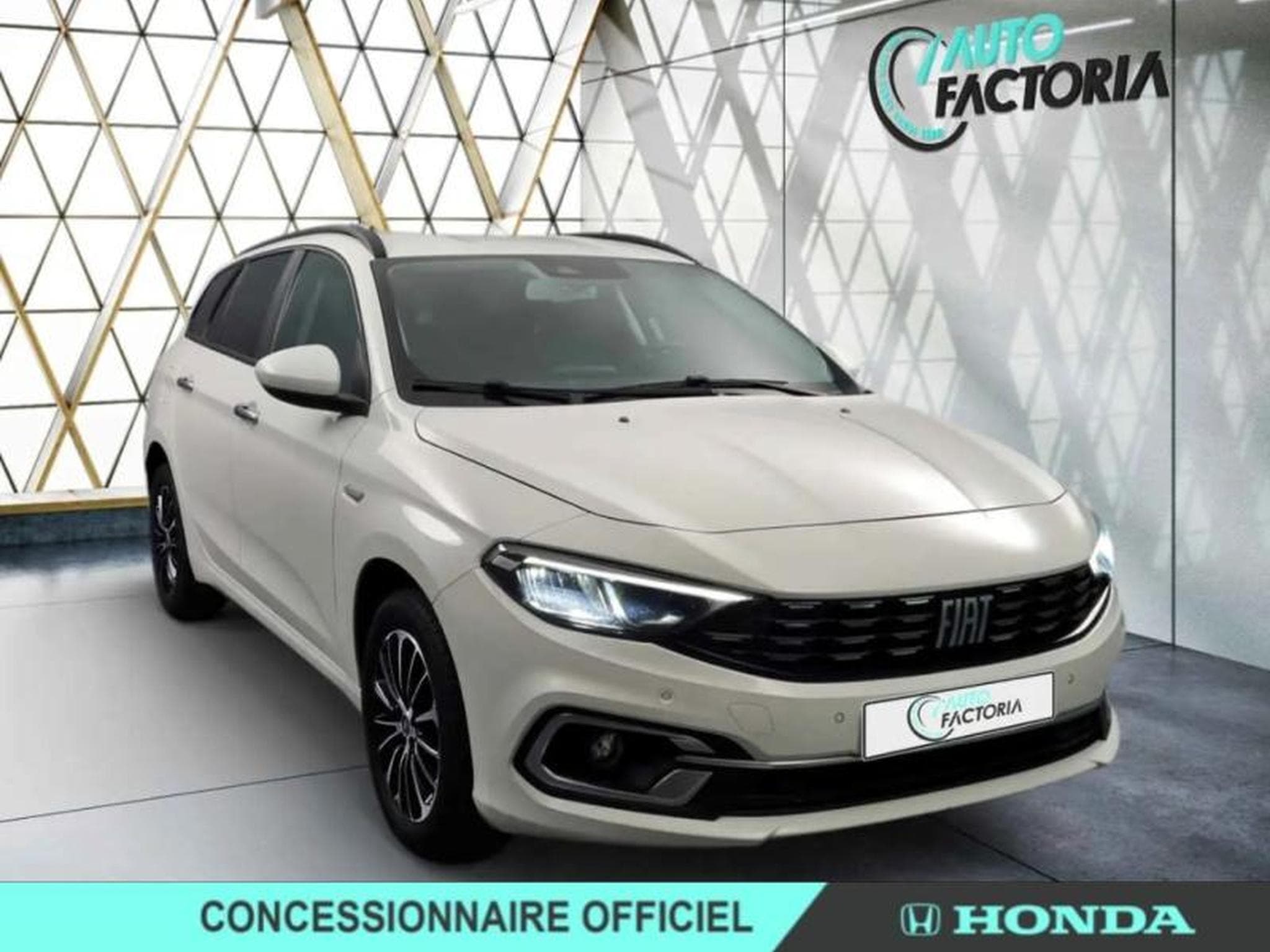 Fiat Tipo 1.6 MultiJet 130ch (2024) - Foto 2