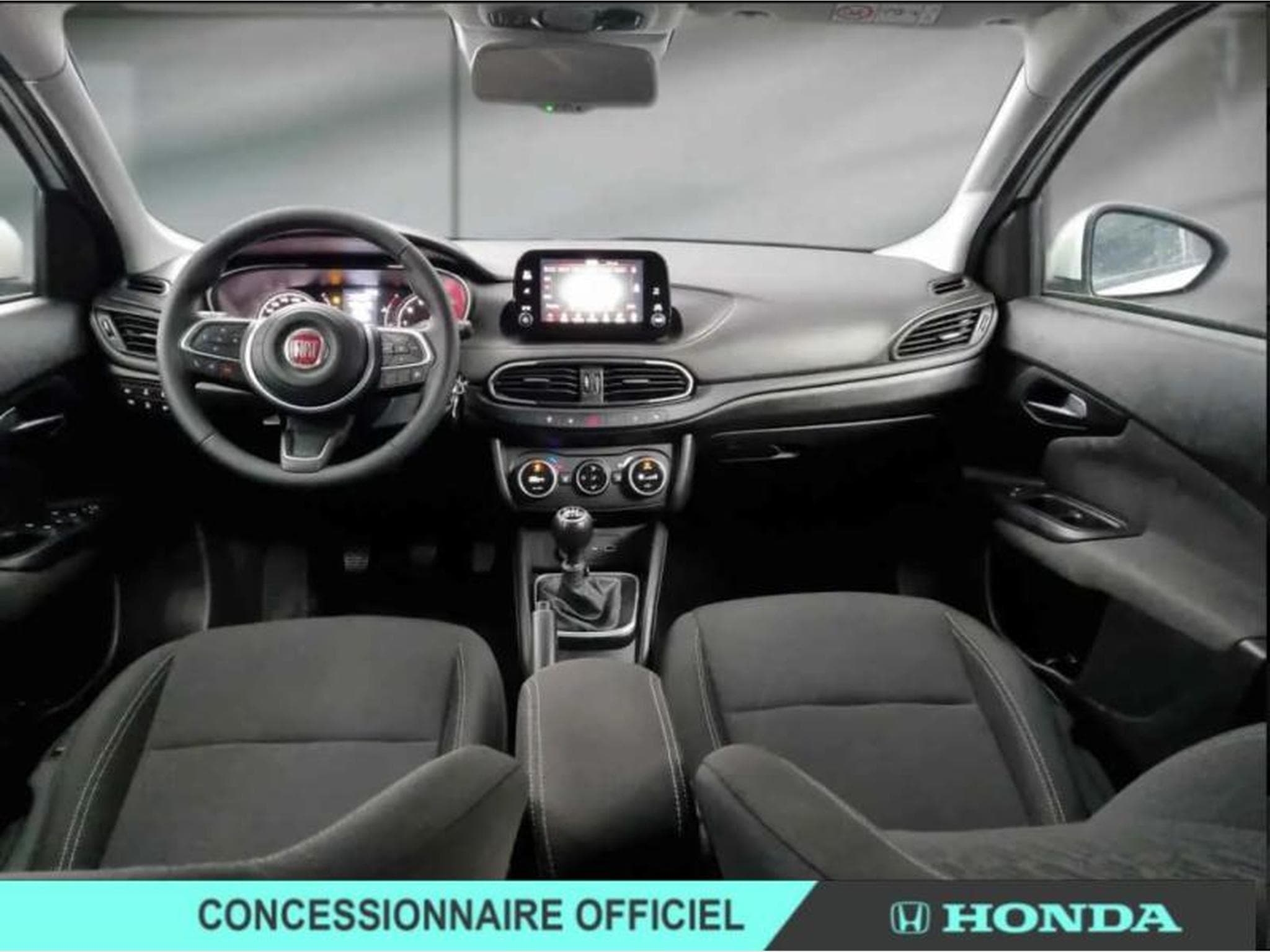 Fiat Tipo 1.6 MultiJet 130ch (2024) - Foto 5