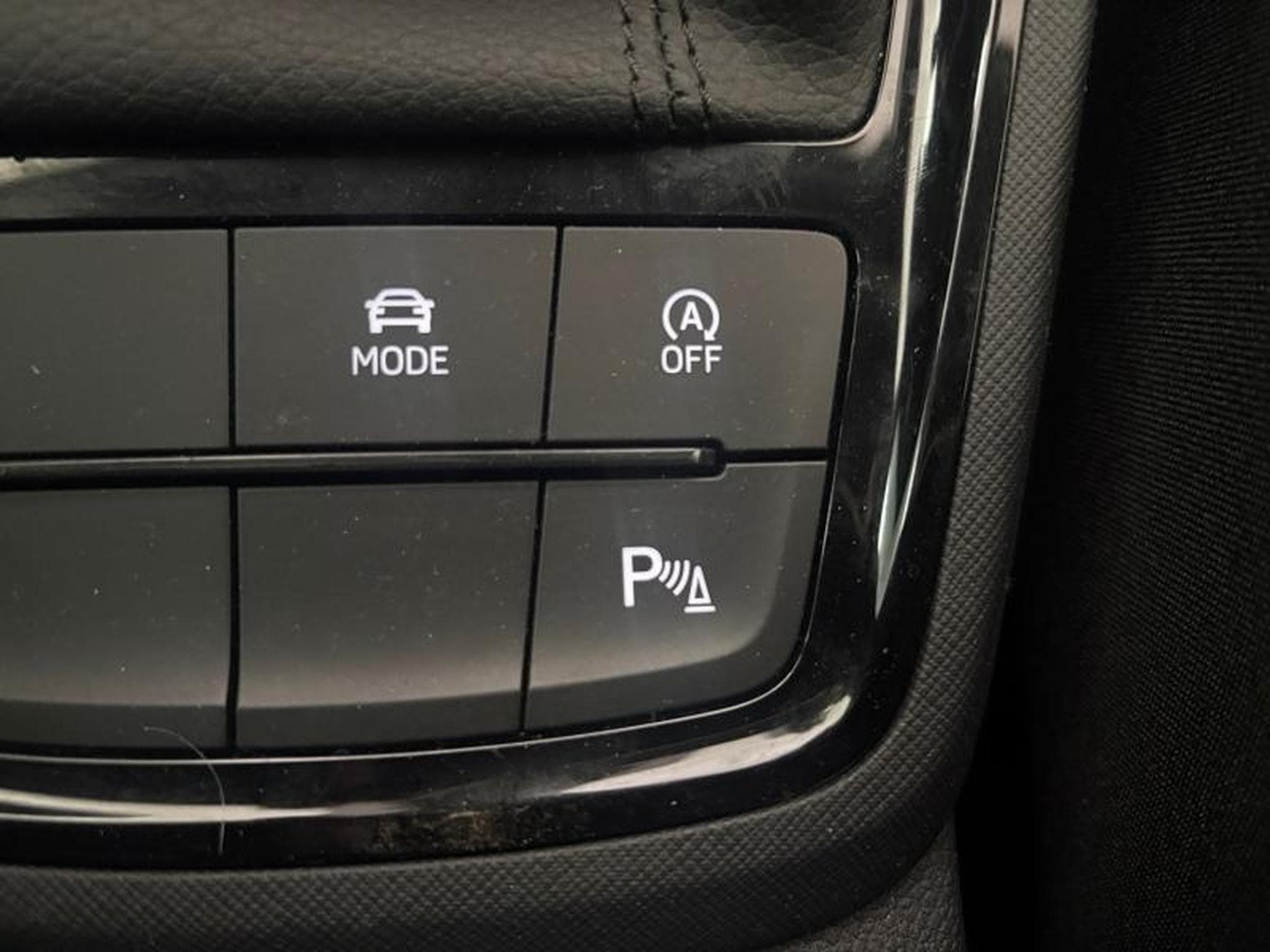 Skoda Scala 1.0 TSI Evo2 116ch Selection DSG7 (2025) - Foto 18