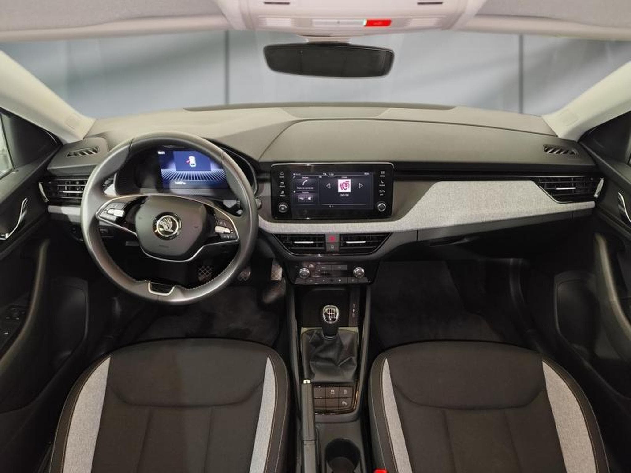 Skoda Scala 1.0 TSI Evo2 116ch Selection DSG7 (2025) - Foto 9