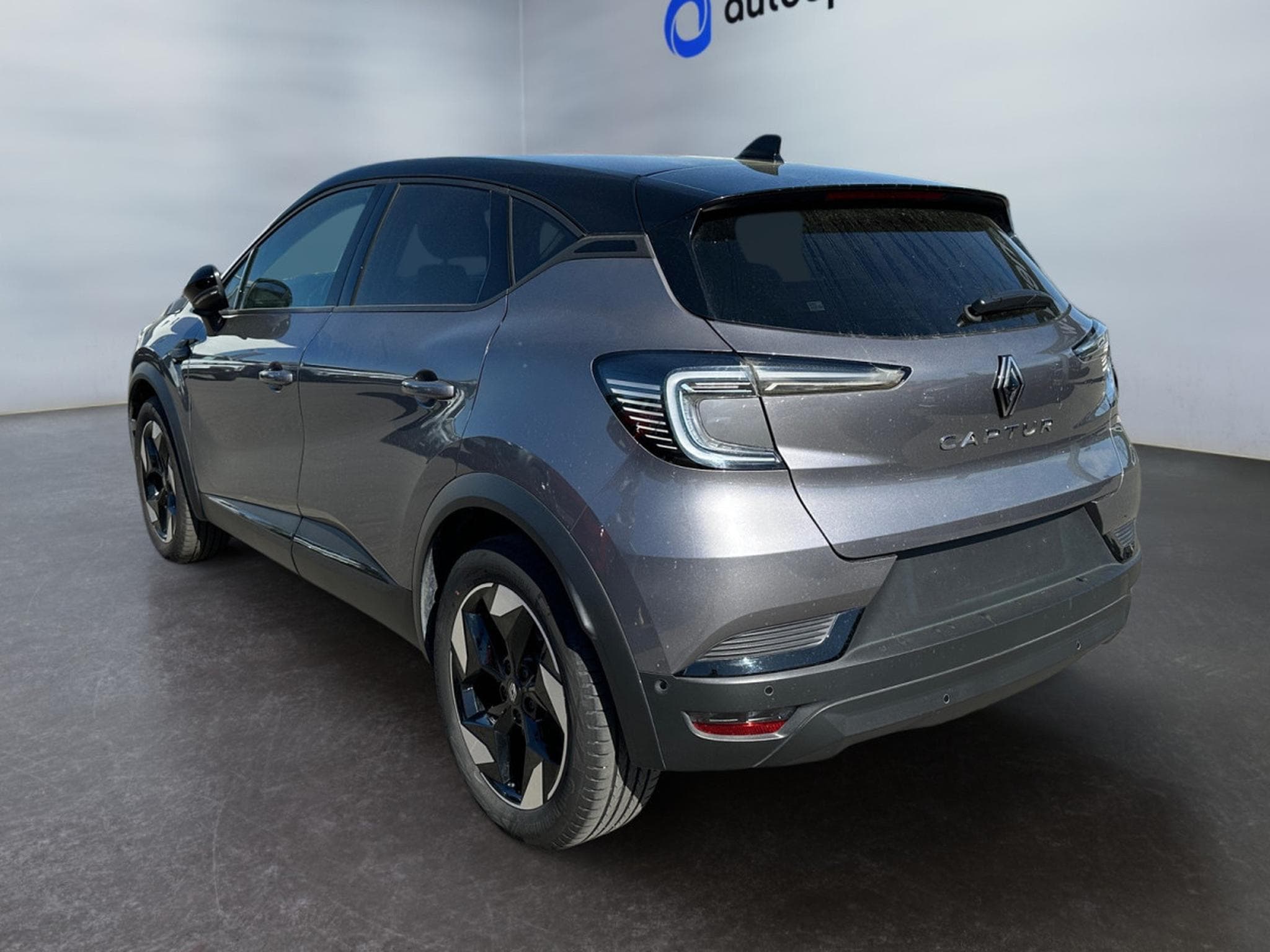 Renault Captur 1.0 Tce Techno (2025) - Foto 4