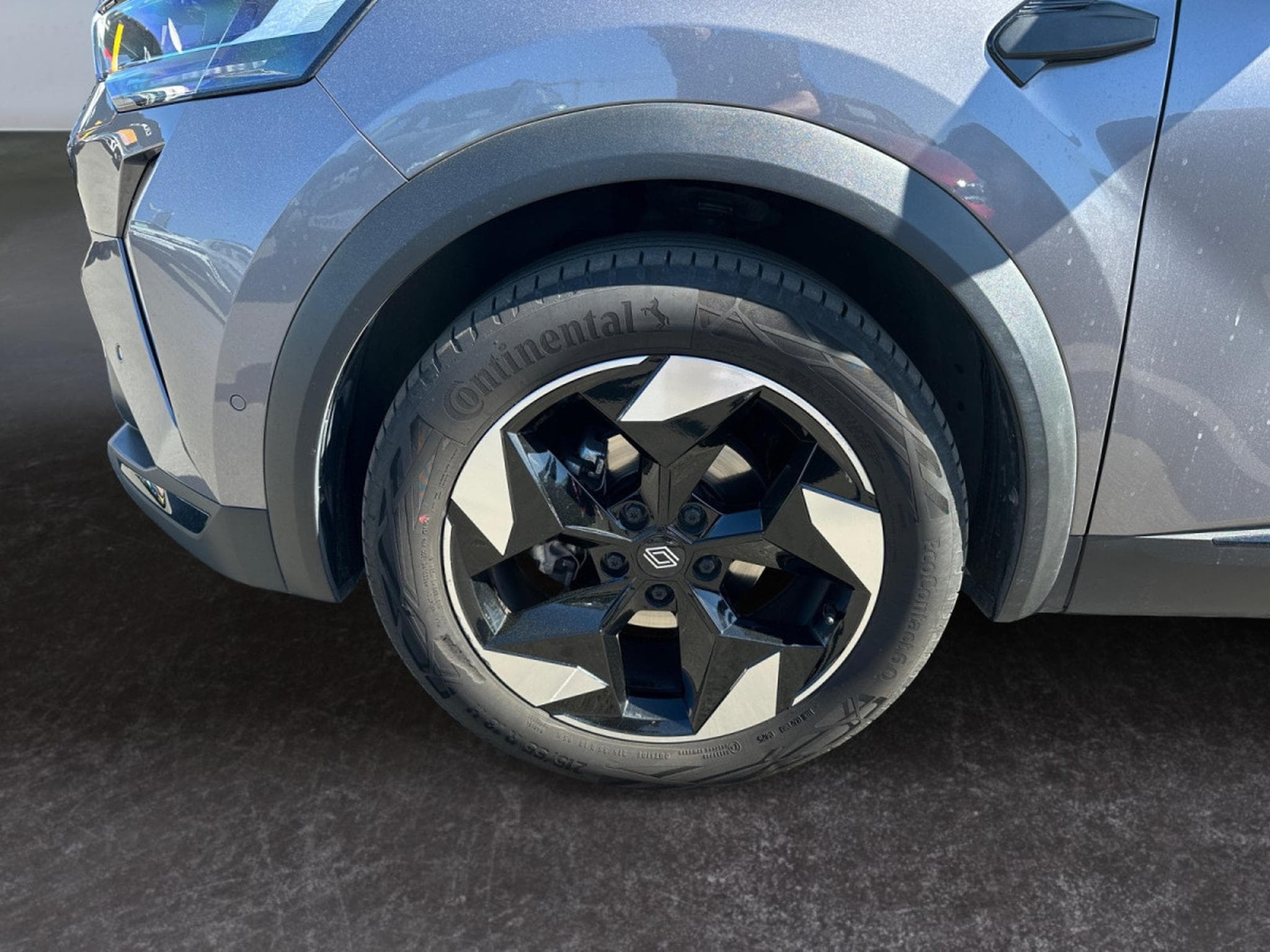 Renault Captur 1.0 Tce Techno (2025) - Foto 6