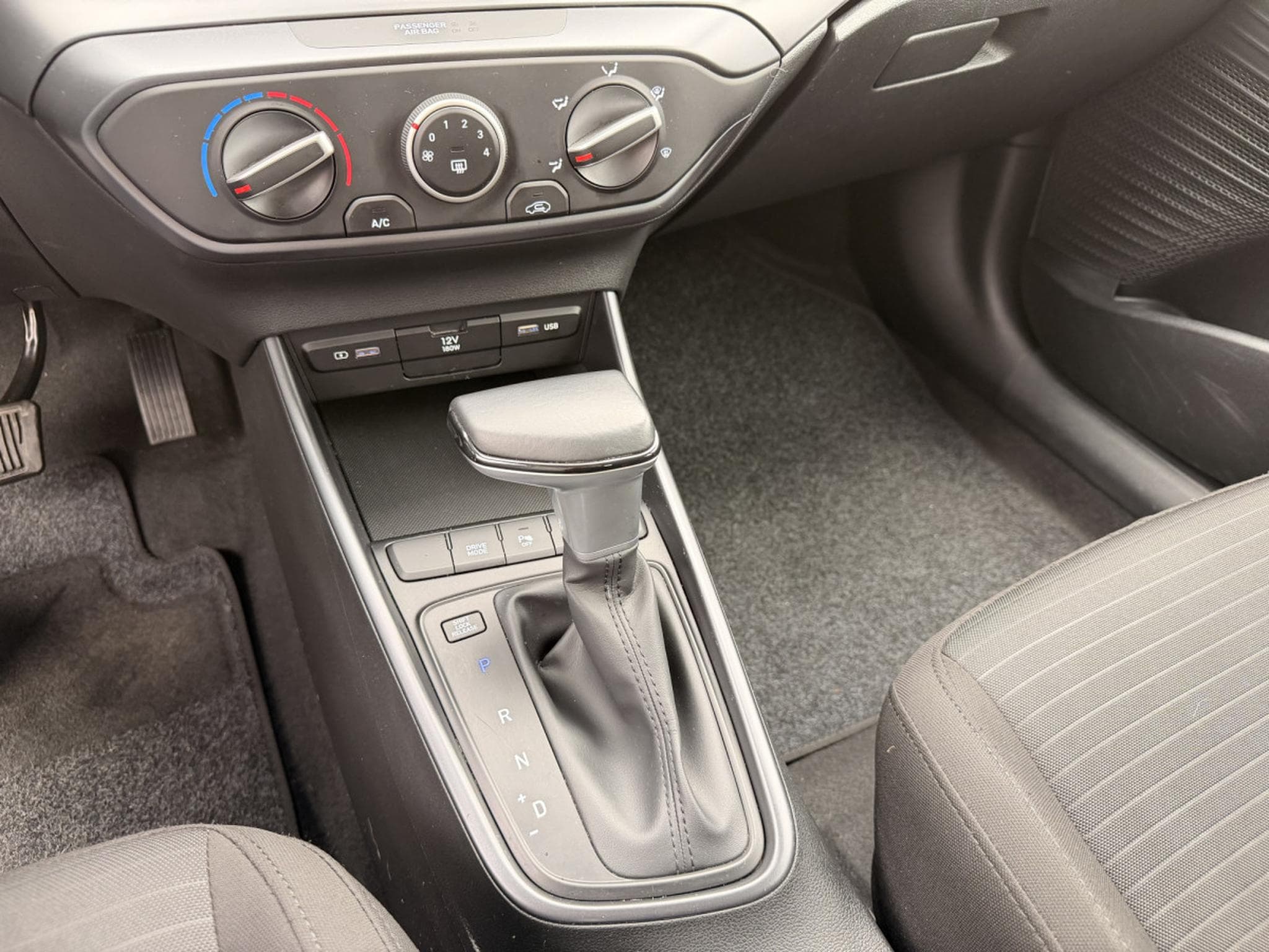 Hyundai i20 1.0 T-GDI 100 Auto. Style (2022) - Foto 20