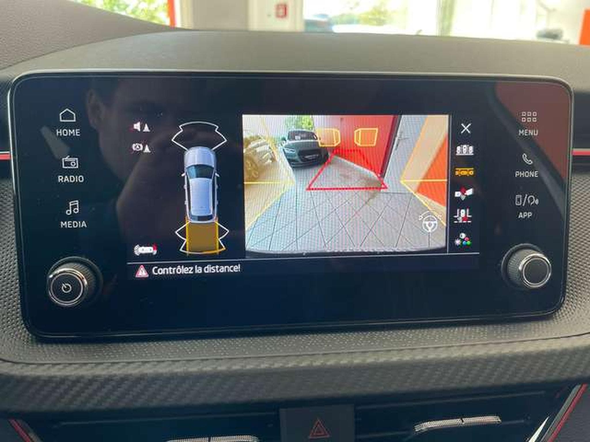 Skoda Kamiq Kamiq 1.5 TSI DSG Monte Carlo (2024) - Photo 17