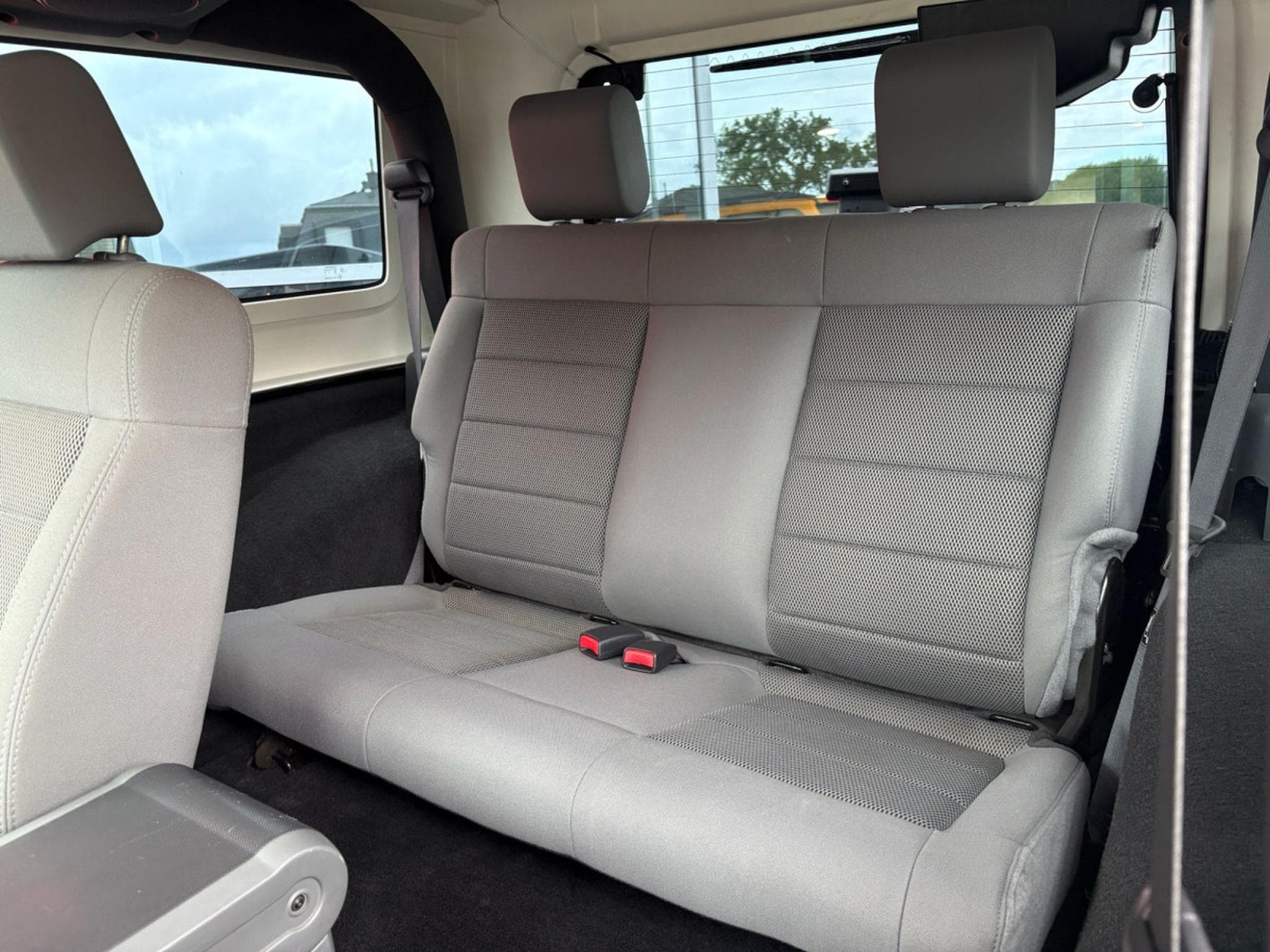 Jeep Wrangler 2.7 CRD SAHARA (2008) - Photo 17