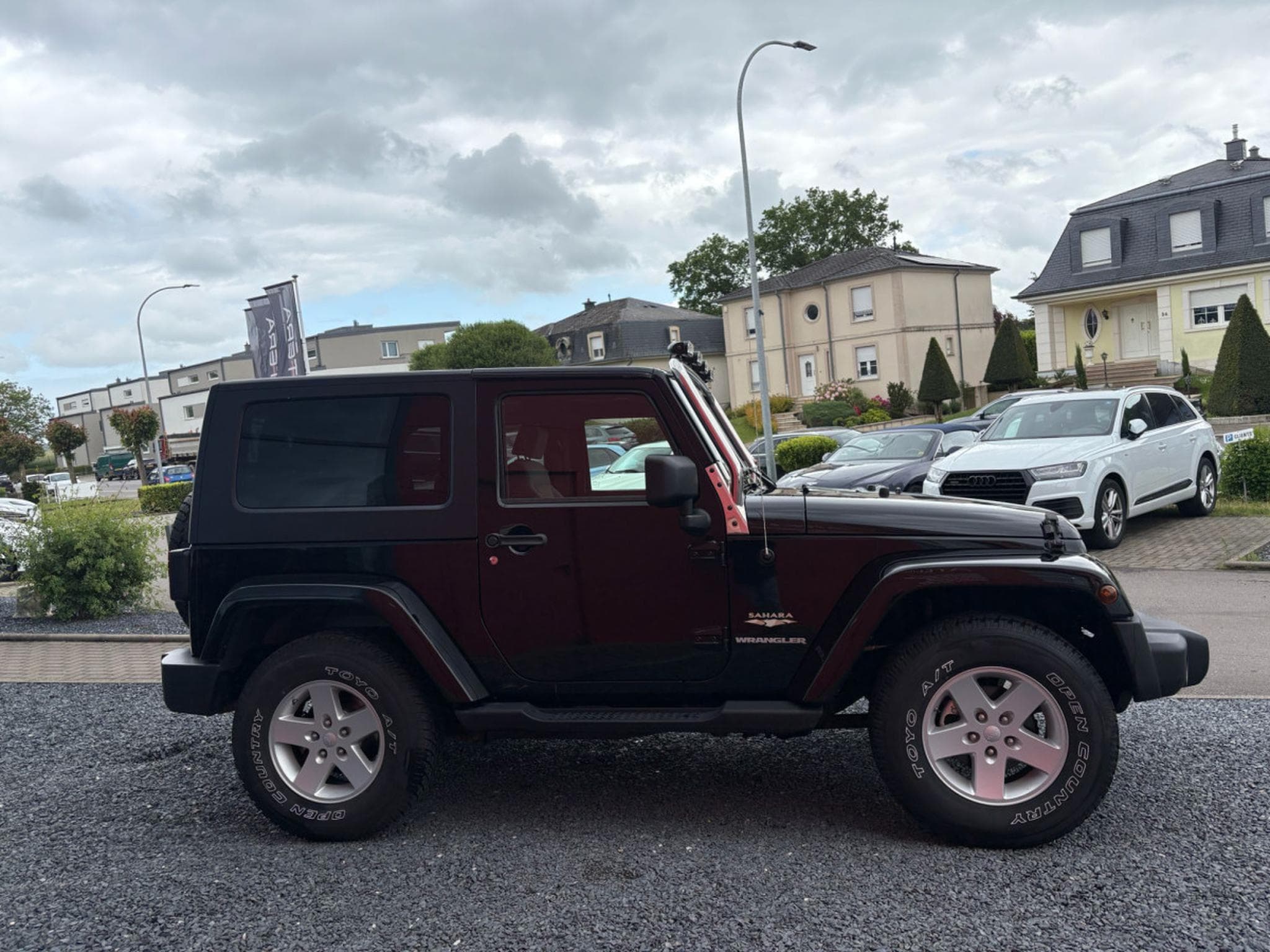 Jeep Wrangler 2.7 CRD SAHARA (2008) - Photo 3