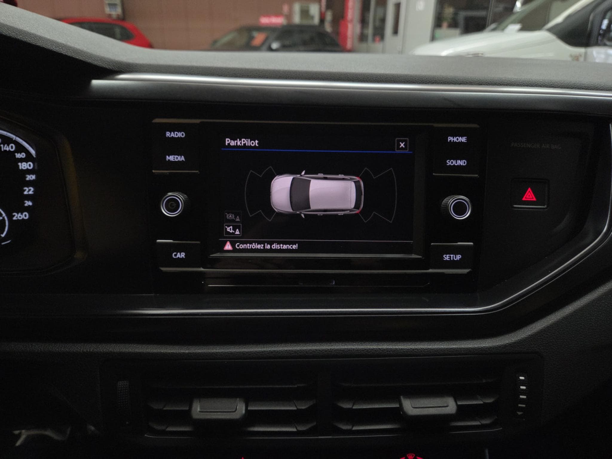 VW Polo 1.0 TRENDLINE 65CV (2018) - Photo 18