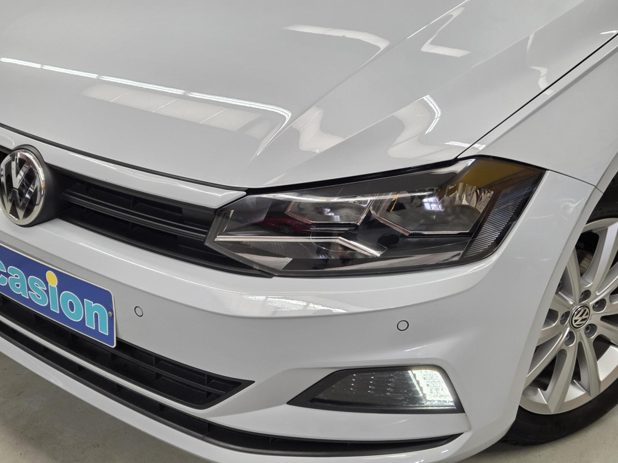 VW Polo 1.0 TRENDLINE 65CV (2018) - Photo 2