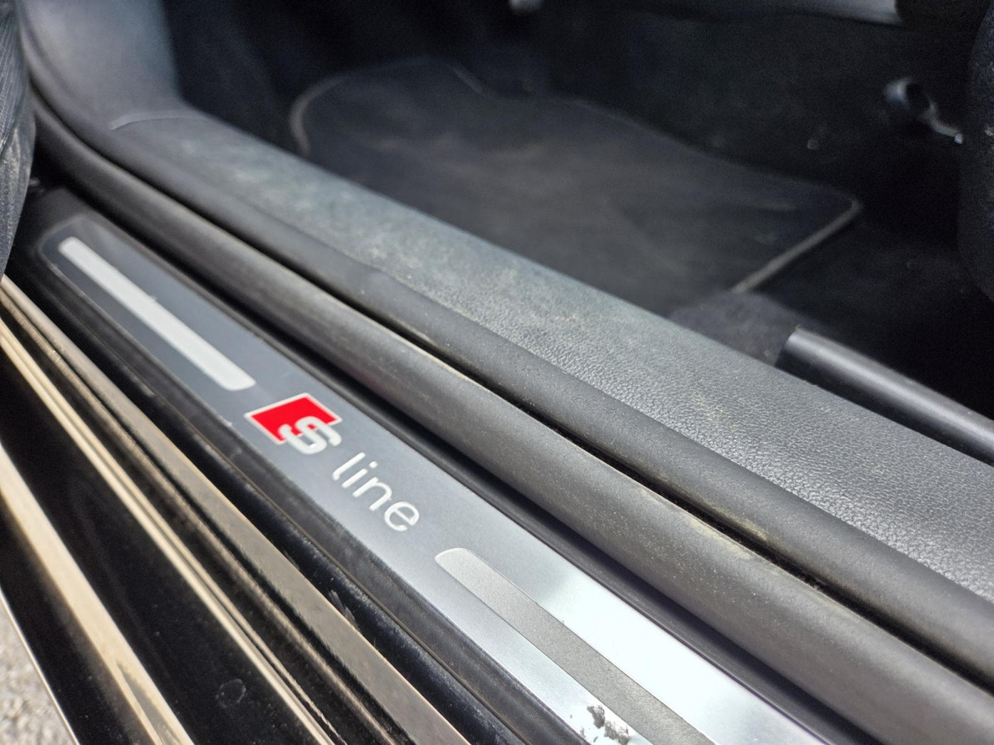 Audi A1 SPORTBACK 30TFSI ADVANCED S-LINE INT. (2020) - Photo 6