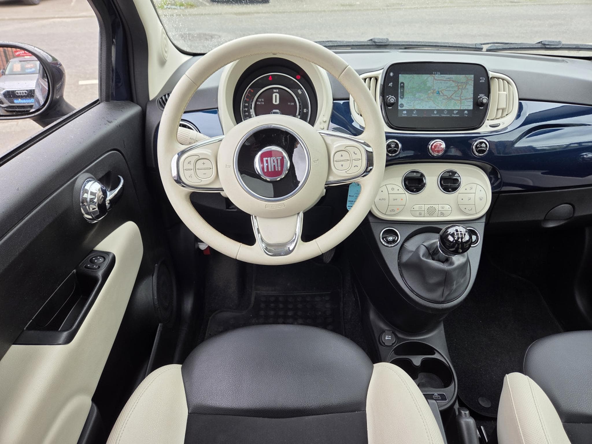 Fiat 500 ESSENCE/HYBRID DOLCEVITA 69CV (2022) - Photo 12