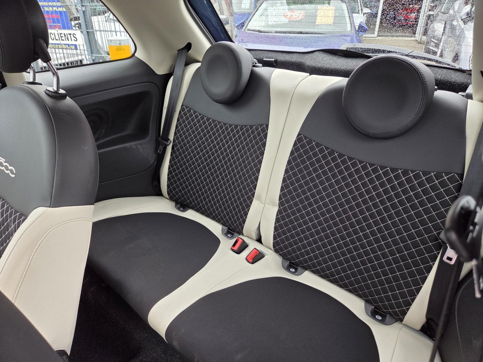 Fiat 500 ESSENCE/HYBRID DOLCEVITA 69CV (2022) - Photo 19