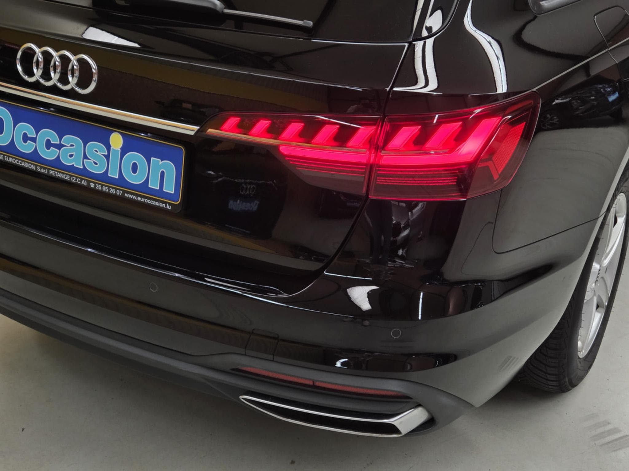 Audi A4 TDI AVANT S-TRONIC 163CV (2020) - Photo 5