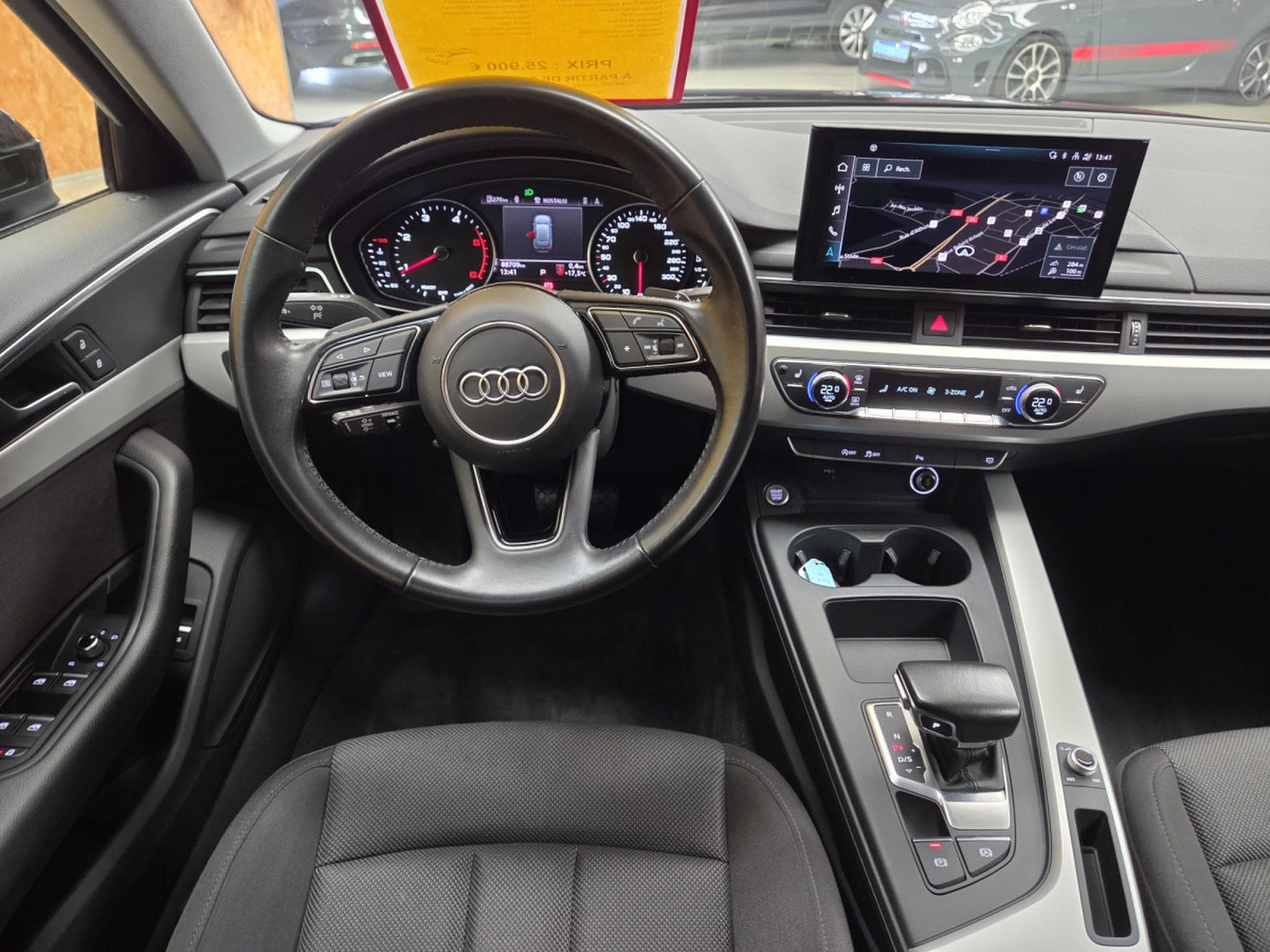 Audi A4 TDI AVANT S-TRONIC 163CV (2020) - Photo 9